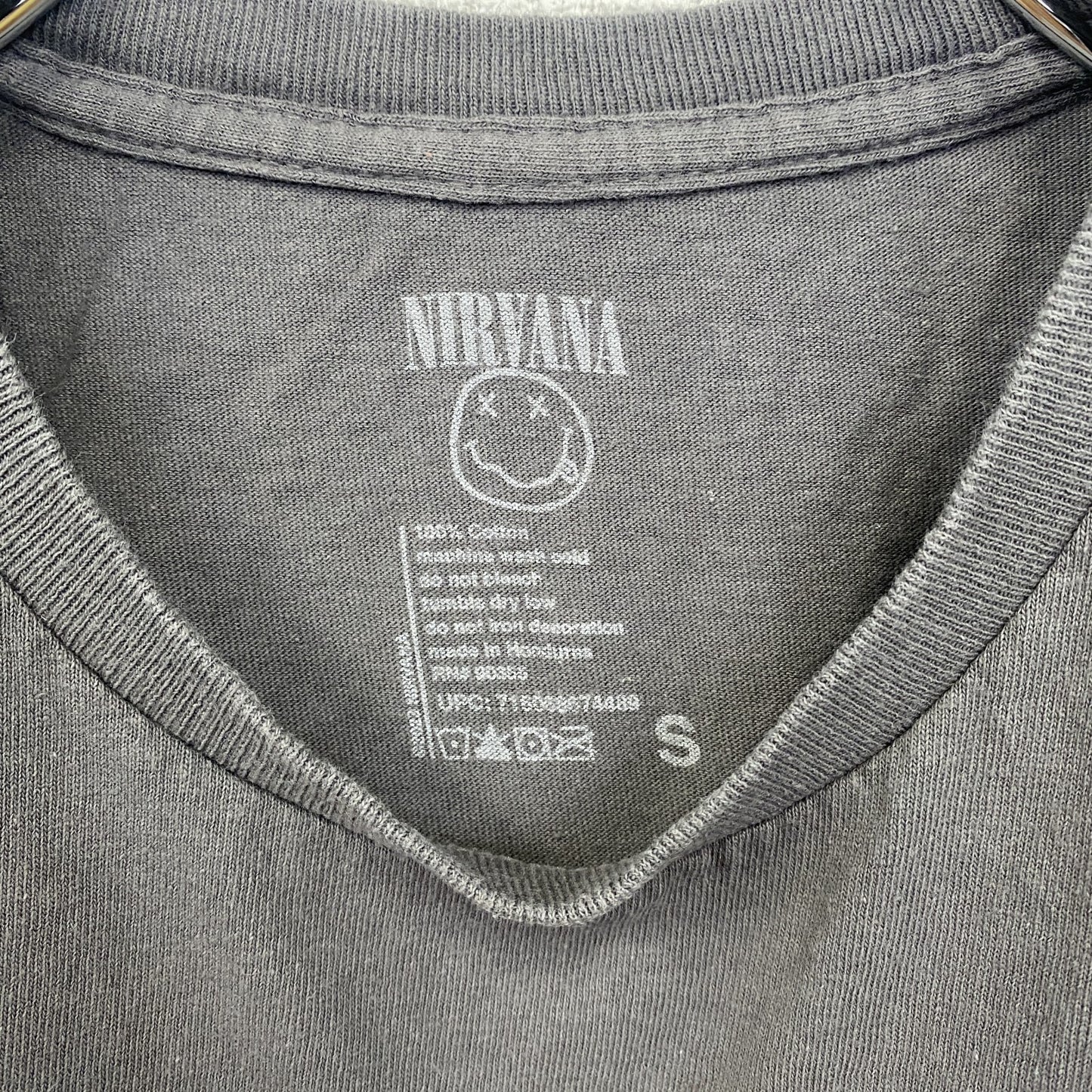 古着 used 半袖バンドプリントTシャツ ニルヴァーナ 音楽 ロック 灰色 グレー 定番 クルーネック レトロデザイン Sサイズ