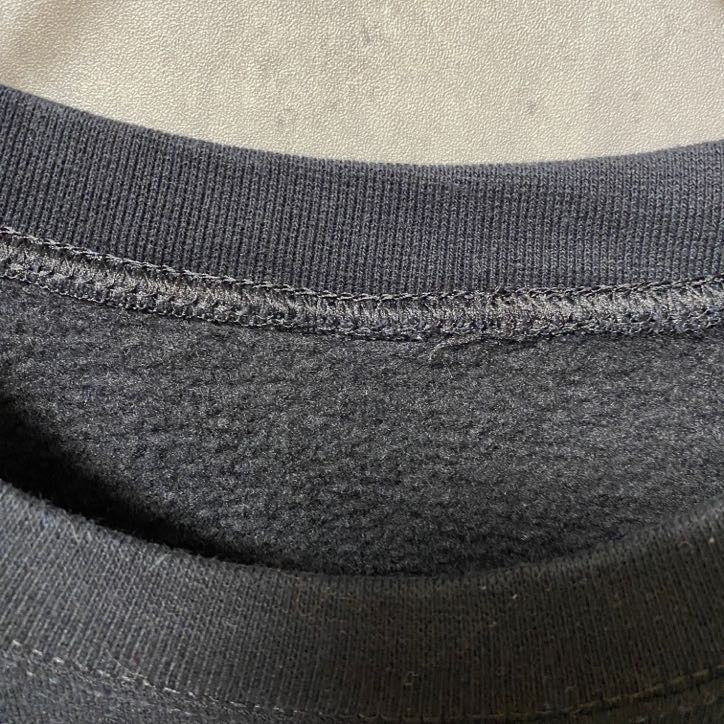 古着 used 長袖プリントスウェット トレーナー ノルディック デザイン 黒 ブラック クルーネック 秋冬服 Mサイズ