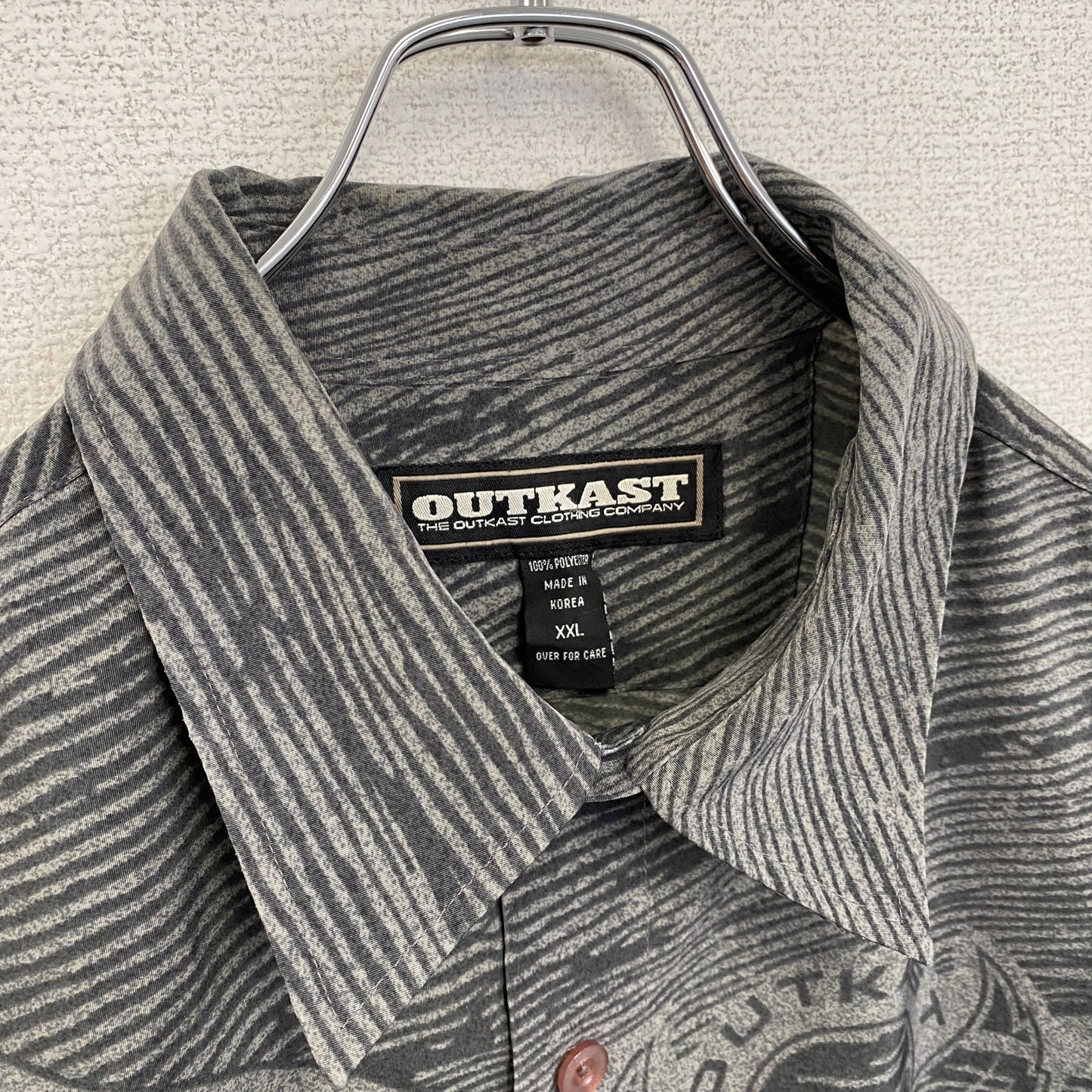 古着 used OUTKAST 半袖総柄シャツ レトロデザイン 幾何学模様 個性的 アート グレー XXLサイズ