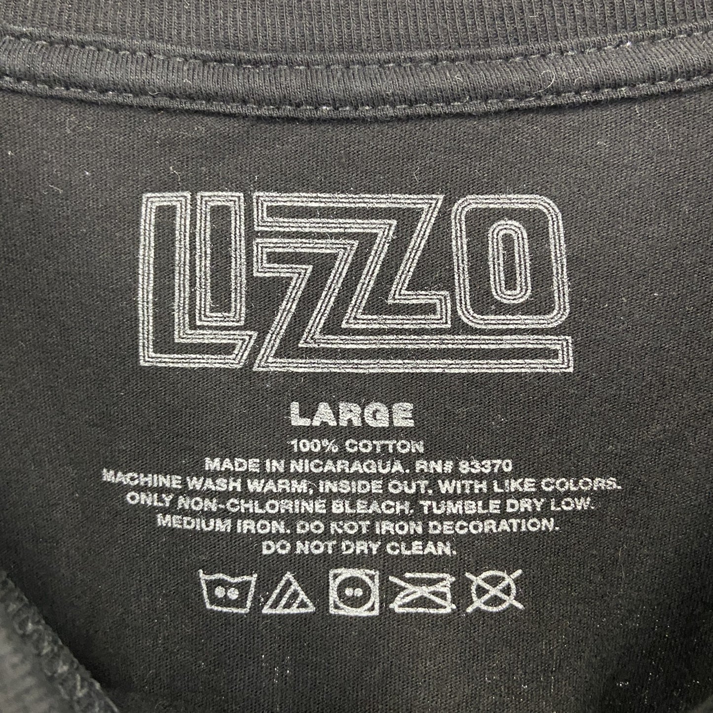 古着 used LIZZO リゾ 半袖ツアープリントTシャツ クルーネック 2022 カジュアル レトロデザイン 黒 Lサイズ