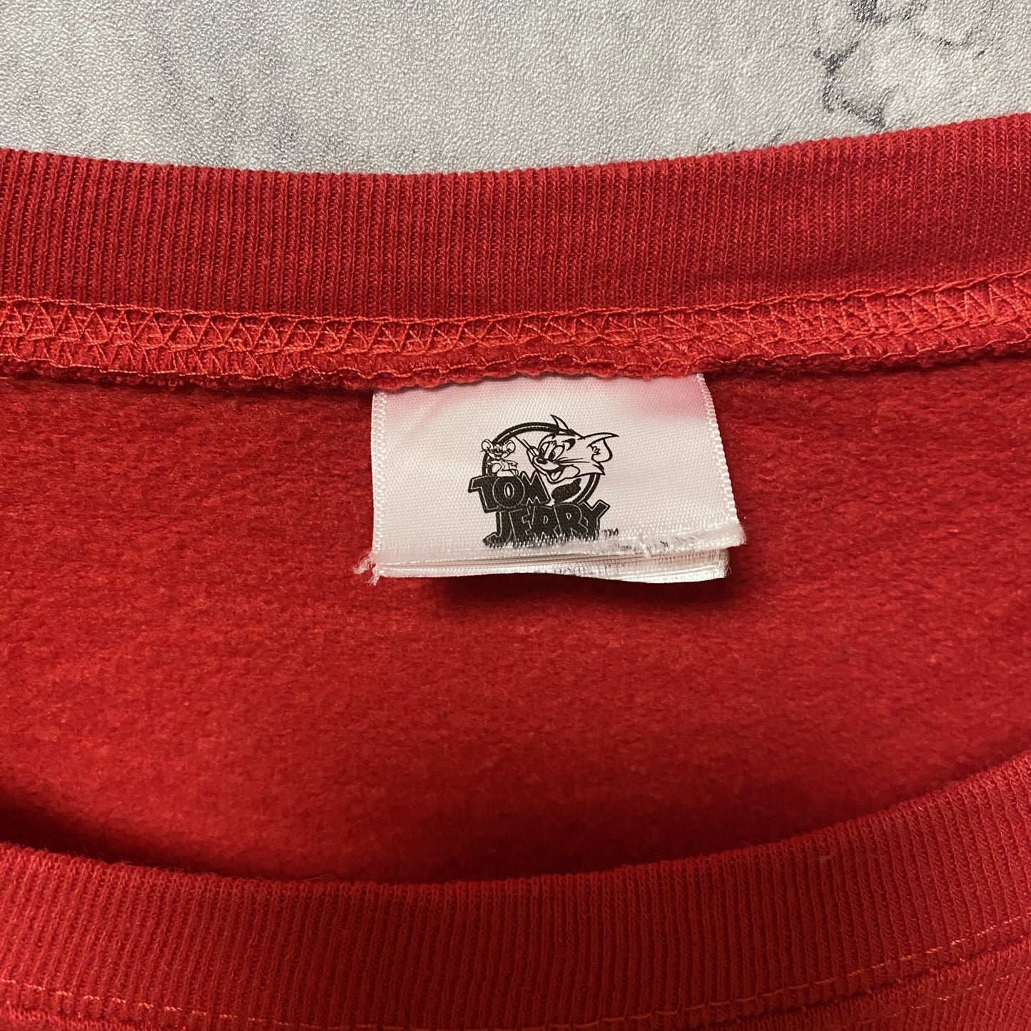 古着 used TOM&JERRY トムとジェリー 長袖オフィシャルプリントスウェット トレーナー 赤 Lサイズ