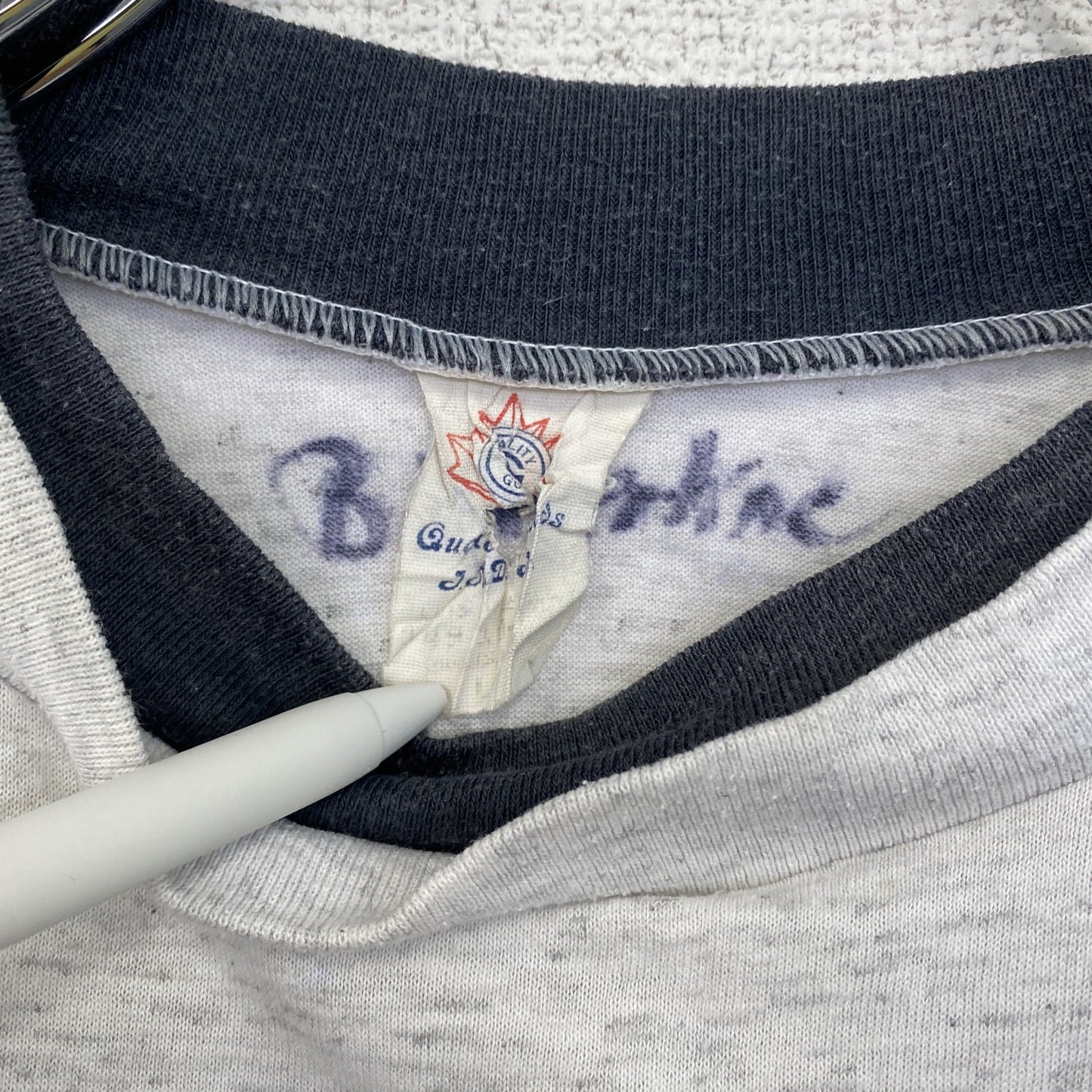 古着 used 90s ヴィンテージ 半袖プリントTシャツ カレッジ風 灰色 ライトグレー ニューファンドランド Lサイズ
