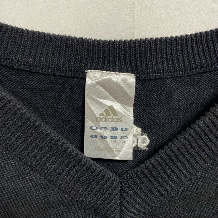 古着 used adidas アディダス Vネックニットベスト セーター ワンポイントロゴ刺繍 黒 ブラック Lサイズ