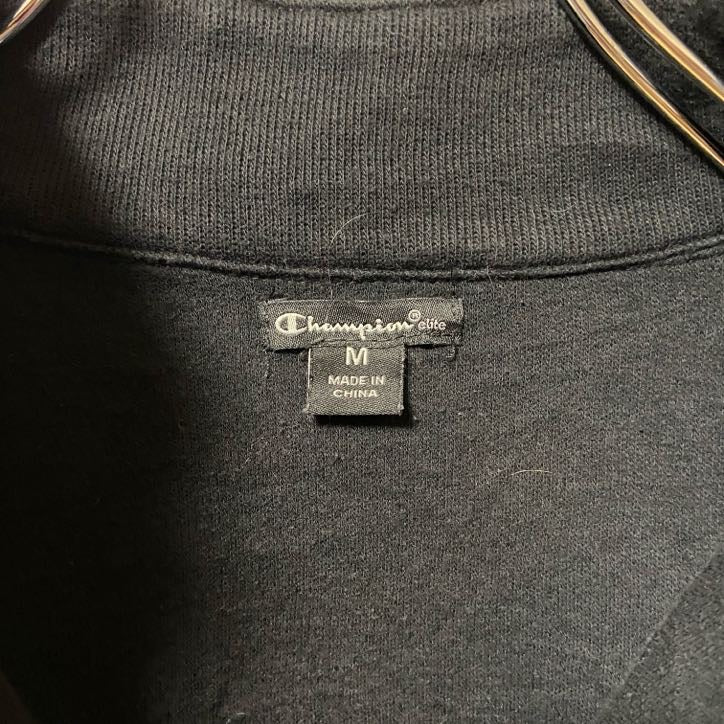 古着 used Champion チャンピオン 長袖ハーフジップスウェット カレッジトレーナ ワンポイント刺繍 Mサイズ