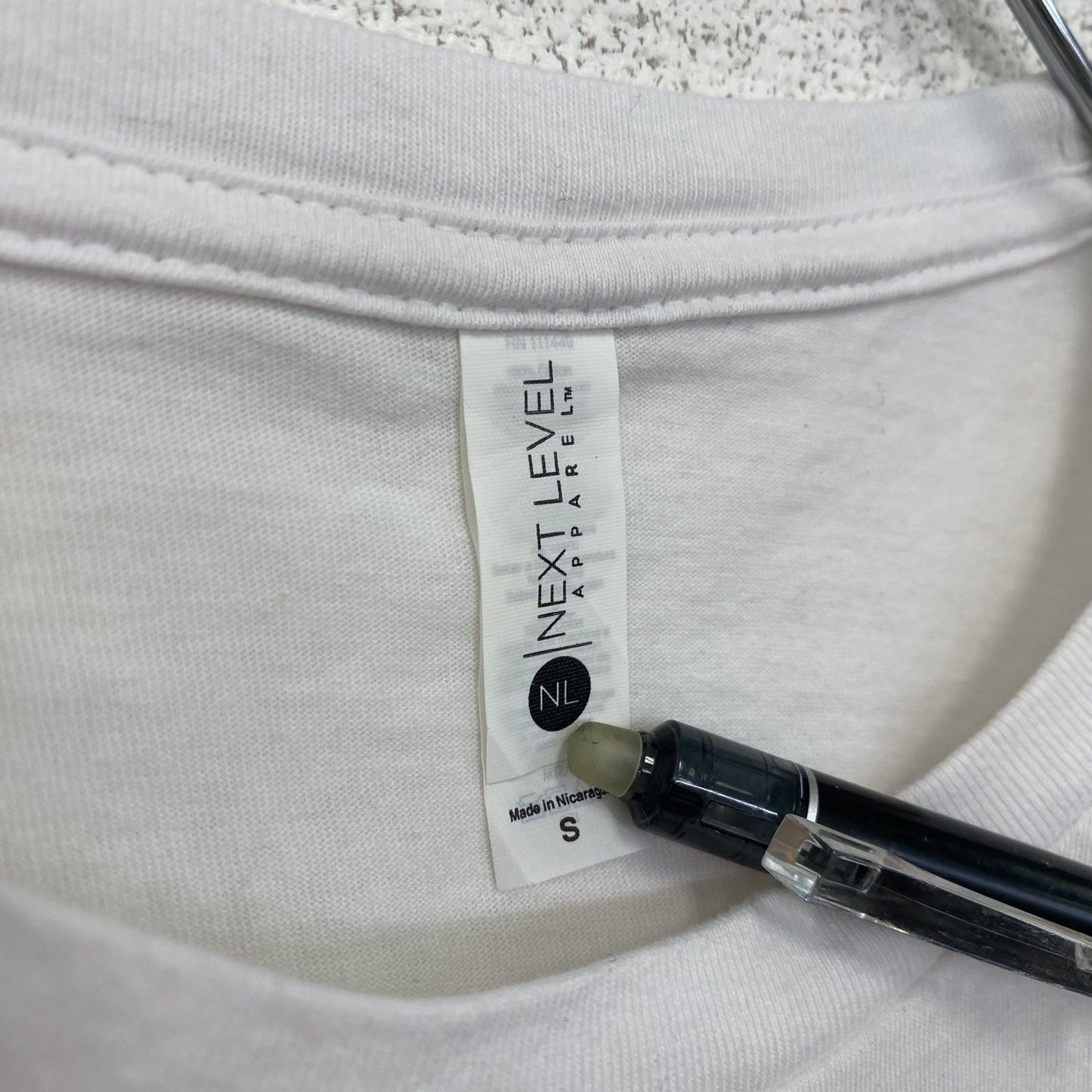 古着 used NEXT LEVEL ネクスト レベル 半袖バンドプリントTシャツ AC/DC クルーネック 白 Sサイズ