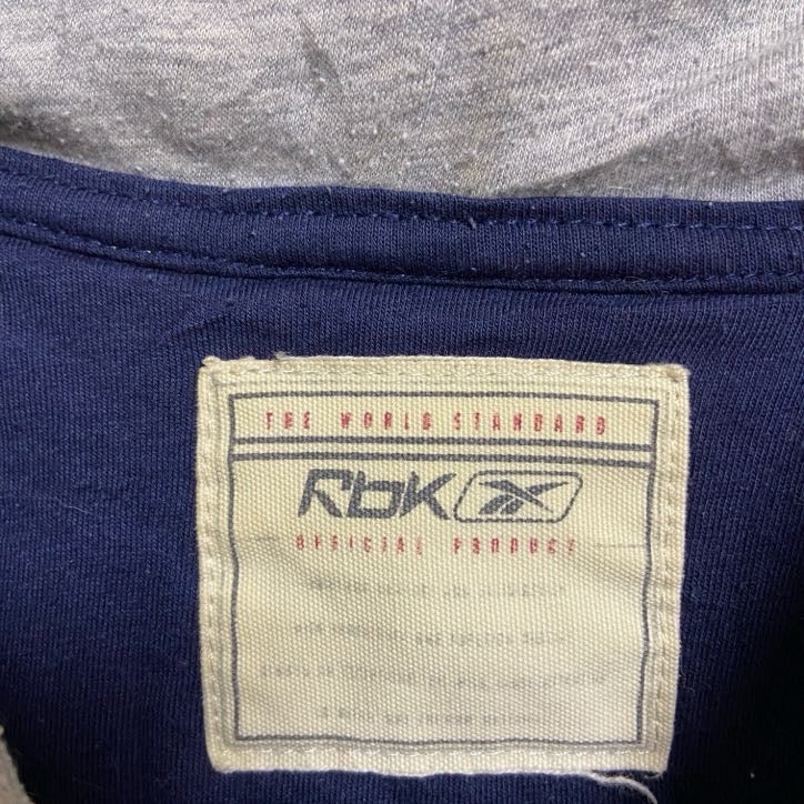 古着 used Reebok リーボック 長袖パーカー フード付きトレーナー ワンポイントロゴ刺繍 グレー 秋冬服 Lサイズ