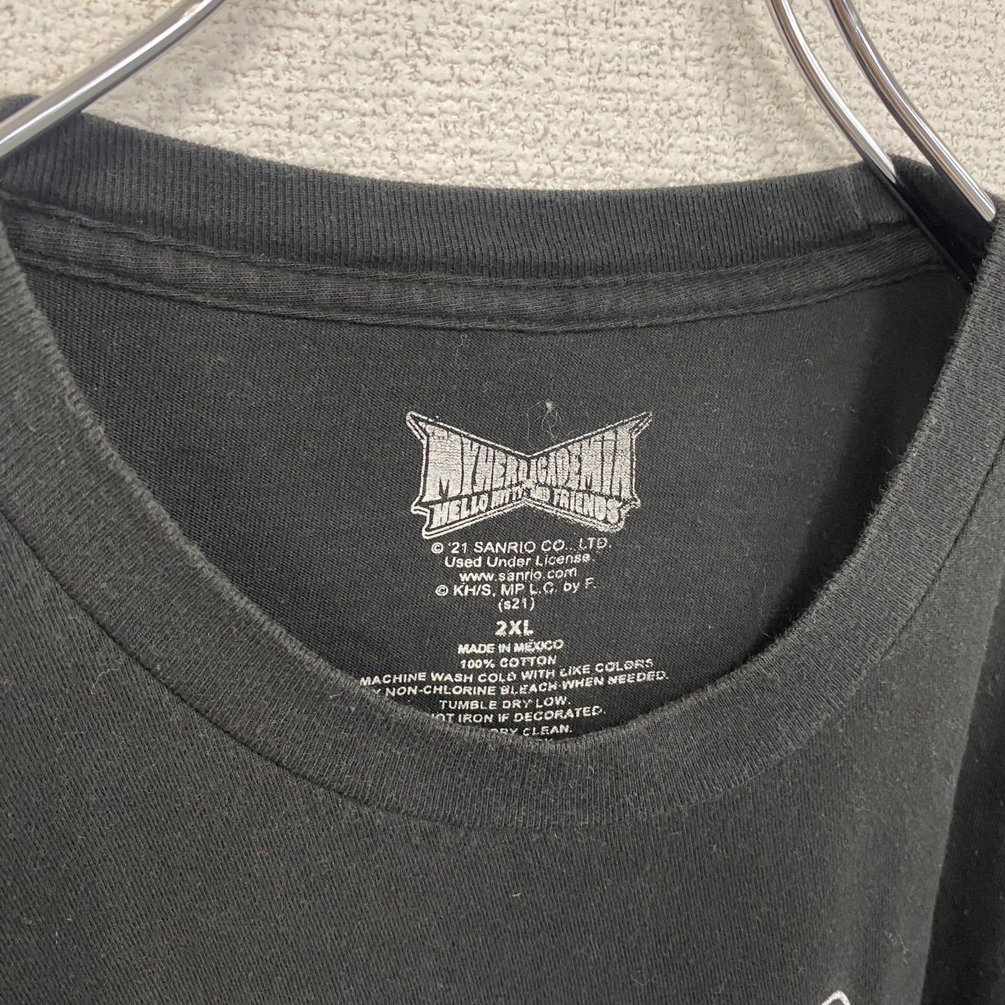 古着 used 半袖アニメプリントTシャツ 僕のヒーローアカデミア サンリオ ブラック レトロデザイン クルーネック 2XLサイズ