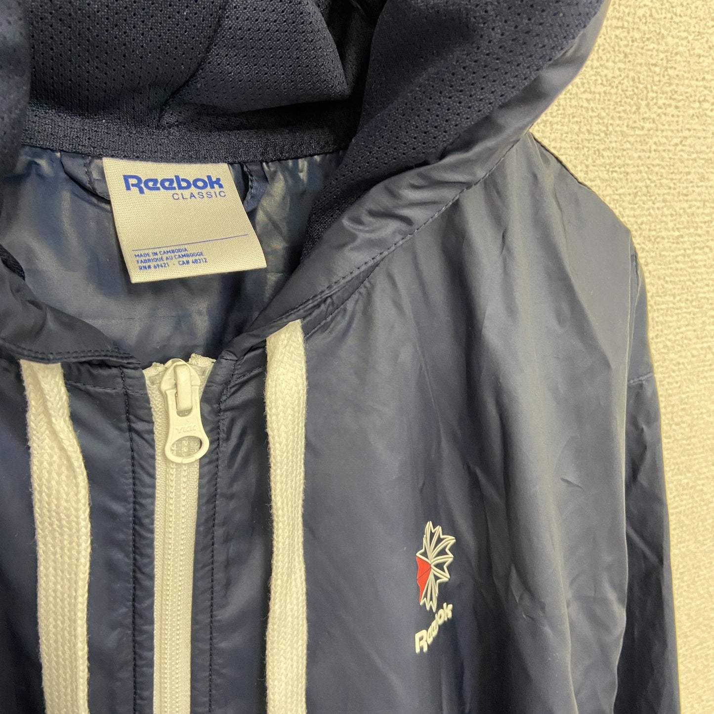 Reebok リーボック ウインドブレーカー フルジップジャケット デカロゴ 紺 ネイビー Oサイズ