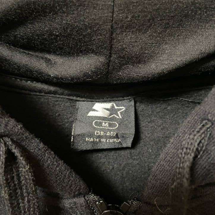 古着 used STARTER スターター 長袖ワンポイントロゴ刺繍パーカー ジップアップスウェット 黒 ブラック Mサイズ