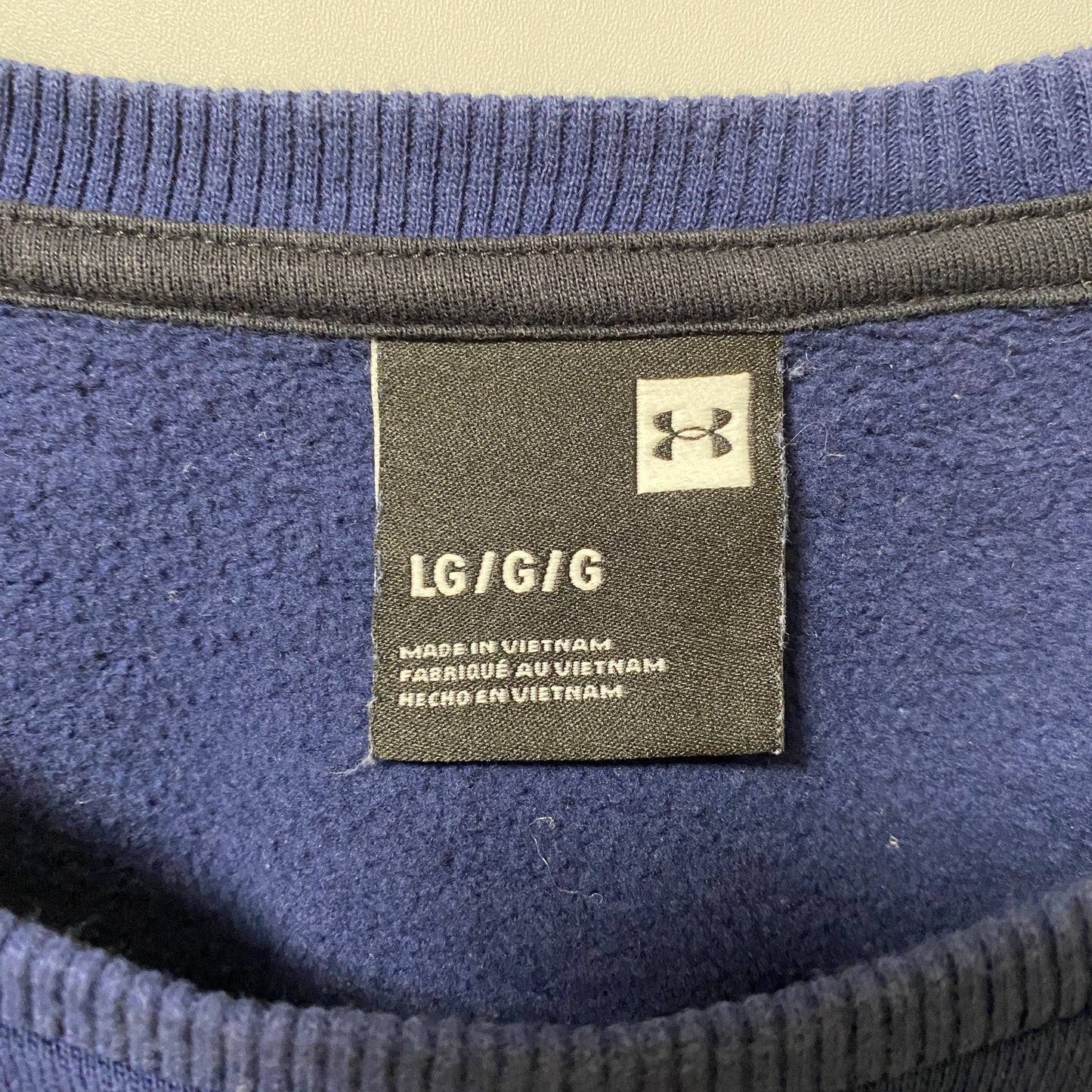 古着 used UNDERARMOUR アンダーアーマー 長袖クルーネックスウェット トレーナー ネイビー 秋冬服 Lサイズ
