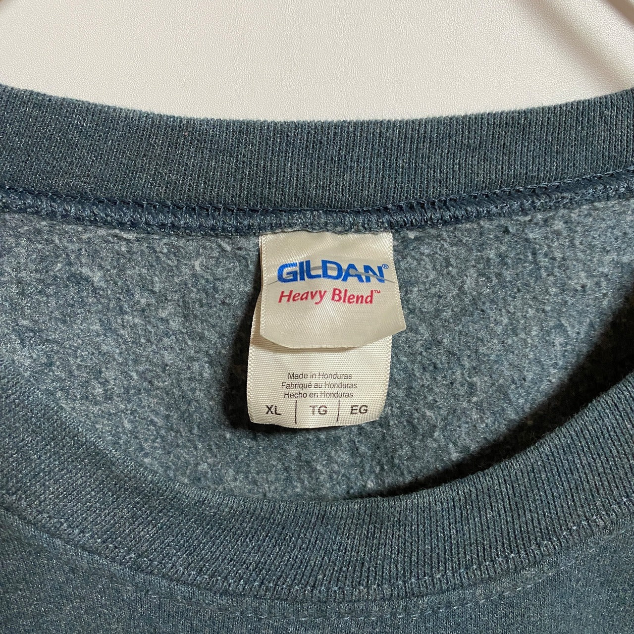 古着 used GILDAN ギルダン 長袖バックプリントスウェット トレーナー レトロデザイン ビックシルエット XLサイズ