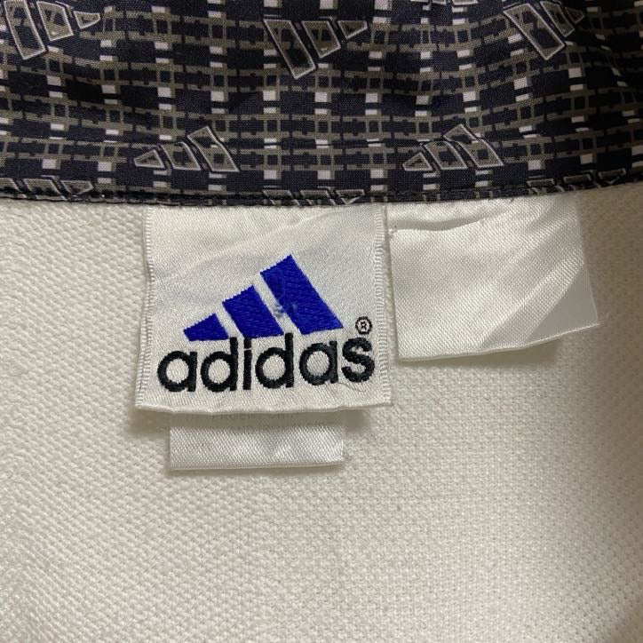 古着 used adidas アディダス 長袖ハーフジップスウェット トレーナー ワンポイント刺繍 白 ホワイト 秋冬服 Mサイズ