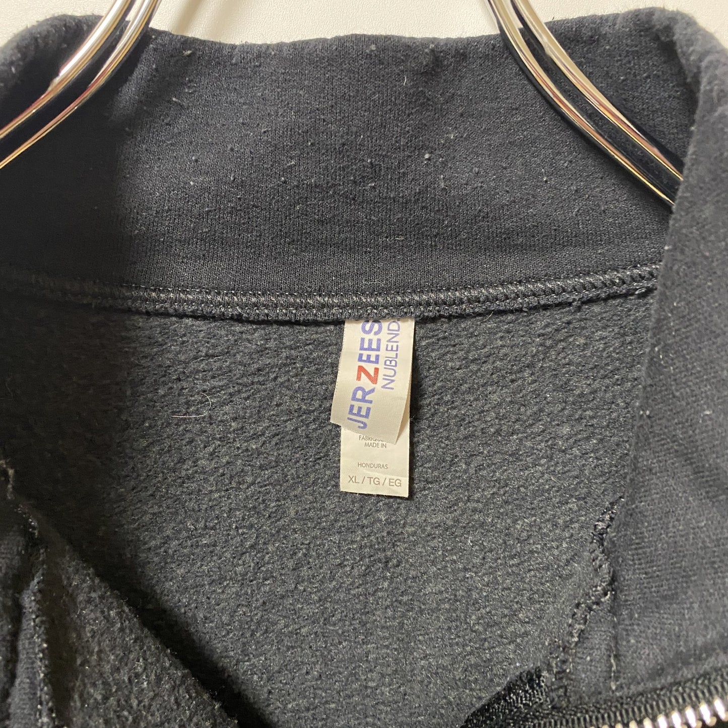 古着 used JERZEES ジャージーズ 長袖英字プリントハーフジップスウェット トレーナー 黒 レトロデザイン XLサイズ