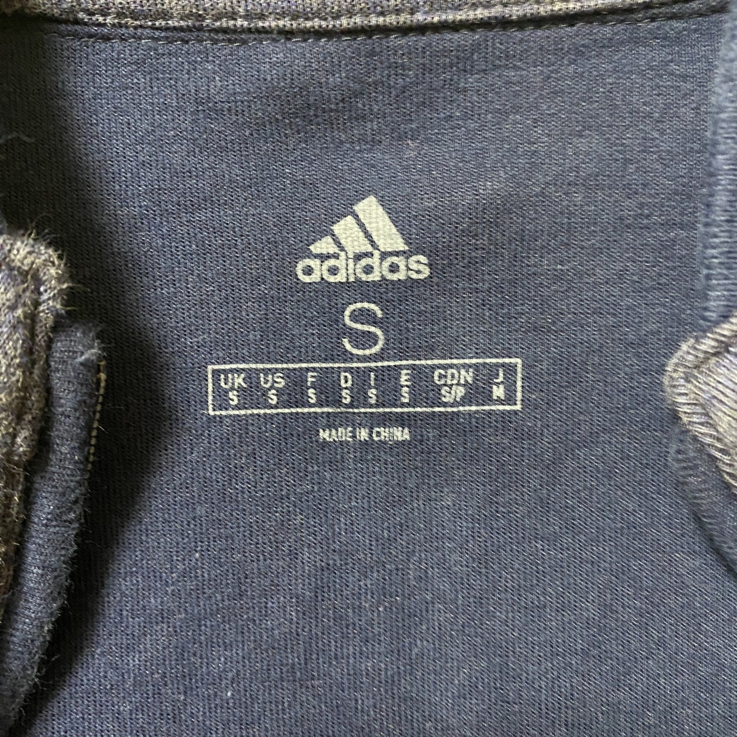 古着 used adidas アディダス 長袖ハーフジップワンポイント刺繍スウェット トレーナー ネイビー Sサイズ