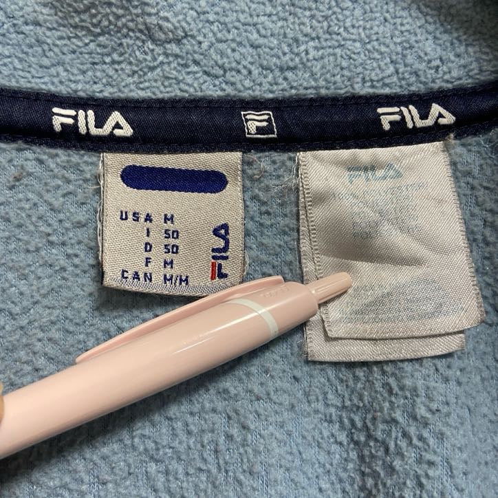 古着 used FILA フィラ 長袖ハーフジップフリースジャケット ワンポイント刺繍 ハイネック 水色 ネイビー Mサイズ
