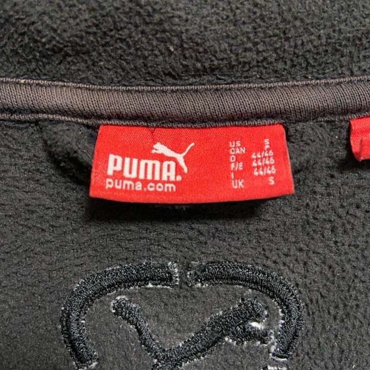 古着 used PUMA プーマ 長袖ハイネックフリースジャケット ジップアップアウター ワンポイント刺繍 黒 ブラック 秋冬服