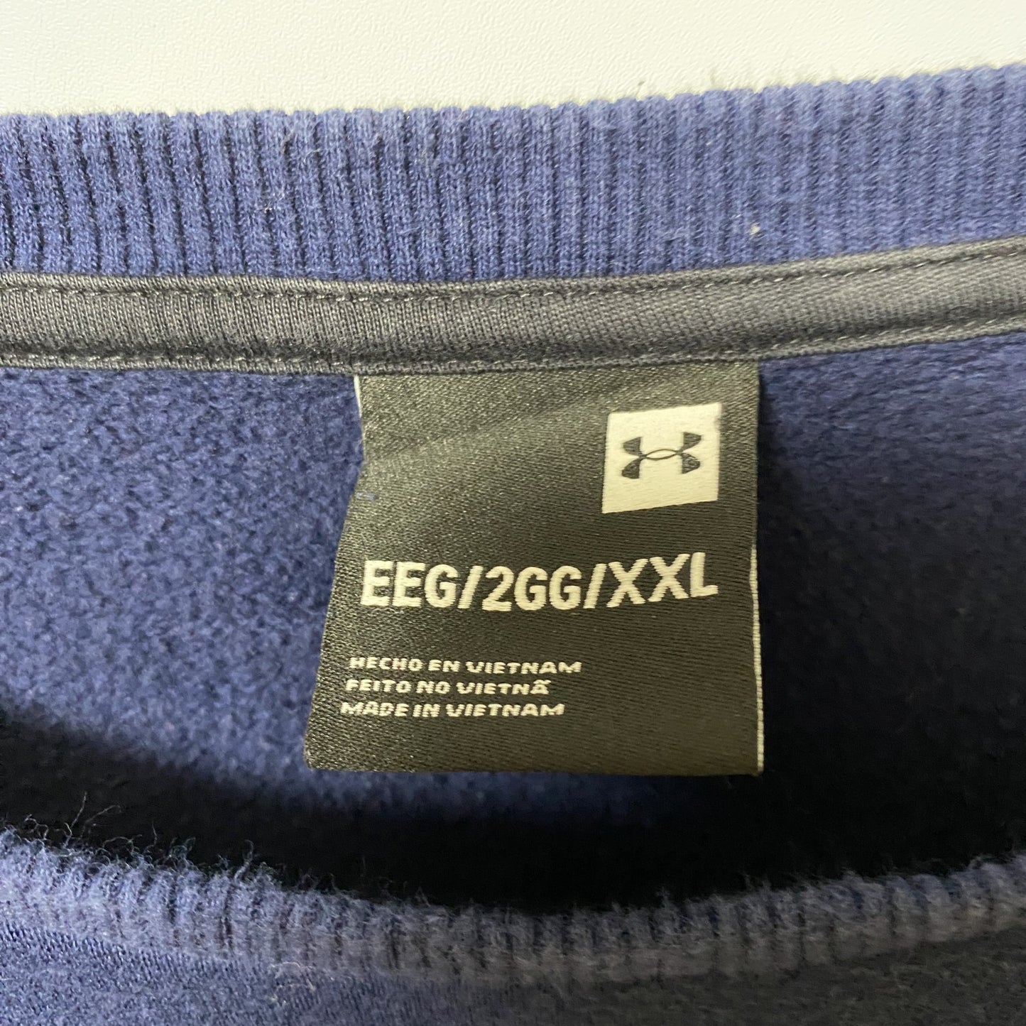 古着 used UNDERARMOUR アンダーアーマー 長袖クルーネックスウェット トレーナー ワッペン ネイビー 2XLサイズ