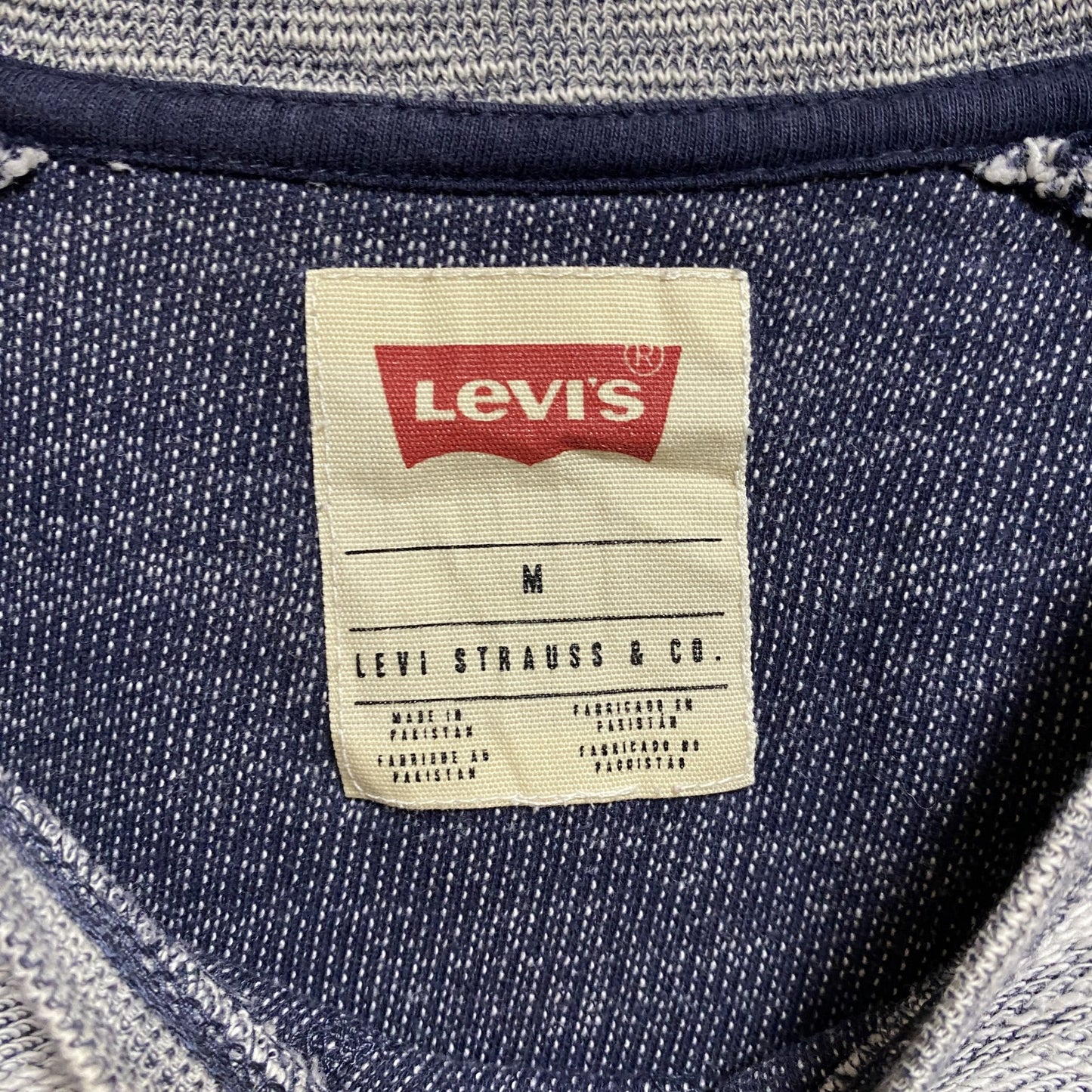 古着 used LEVI’S リーバイス 長袖クルーネックスウェット トレーナー シンプル グレー 秋冬服 Mサイズ