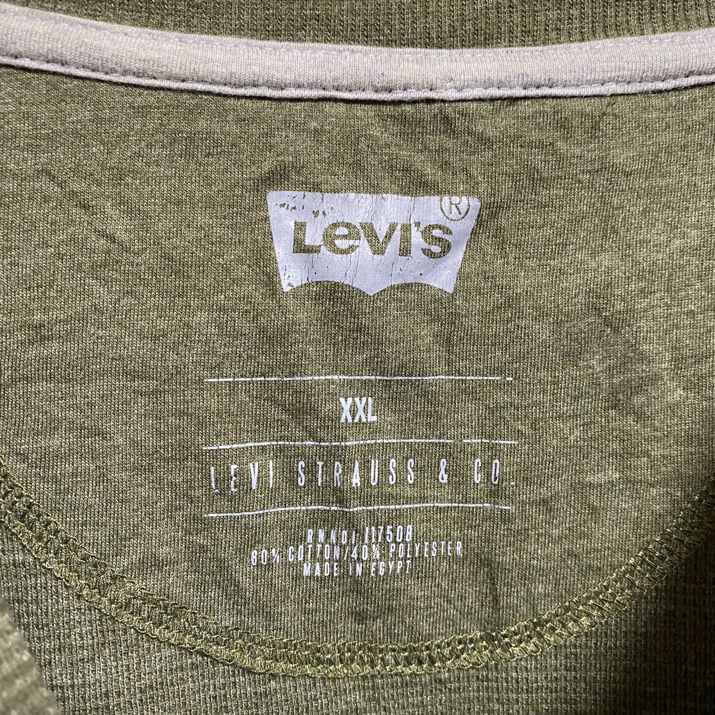 古着 used LEVI’S リーバイス 長袖ハーフボタン薄手ニット セーター 緑 秋冬服 ビッグシルエット 2XLサイズ