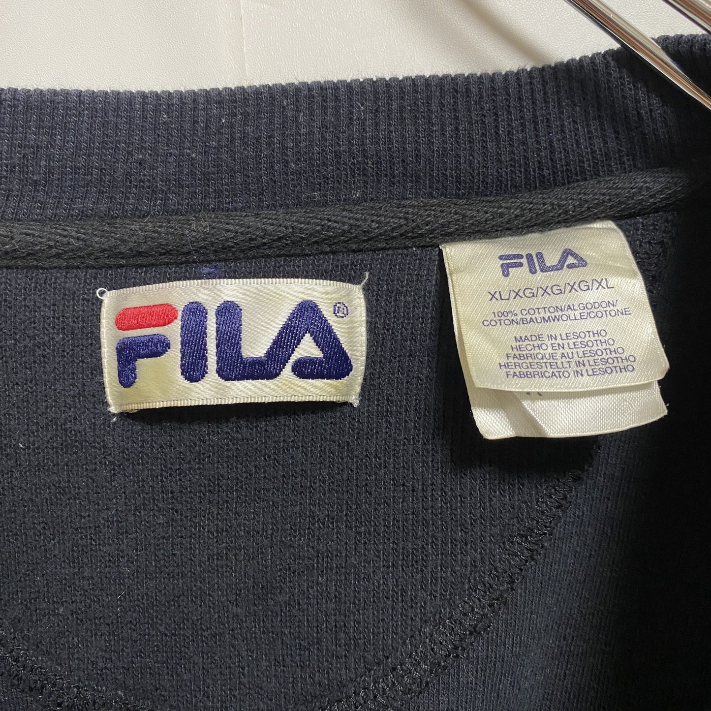 古着 used FILA フィラ 長袖クルーネックワンポイントロゴ刺繍ボタンスウェット トレーナー オーバーサイズ ネイビー