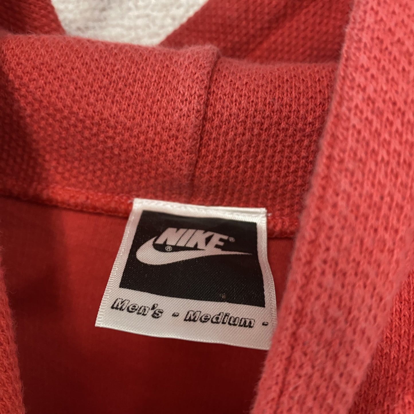 NIKE ナイキ スウェットパーカー/フーディー 赤 レッド Mサイズ