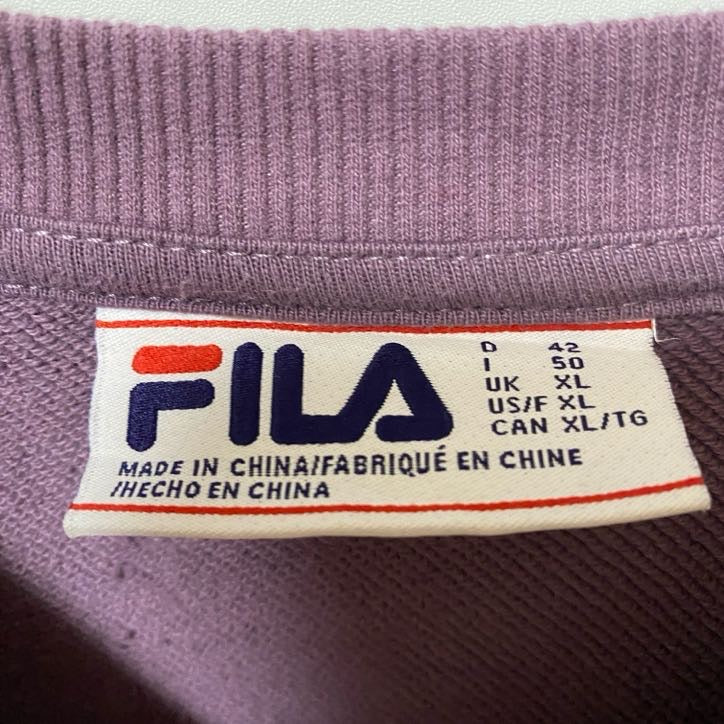 古着 used FILA フィラ 長袖クルーネックワンポイントロゴ刺繍スウェット トレーナー パープル レトロデザイン XLサイズ