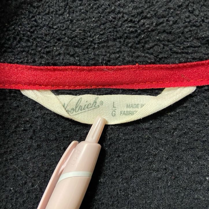 古着 used WOOLRICH ウールリッチ ハイネックフリースベスト ワンポイント刺繍 シンプル ノームコア 黒 Lサイズ