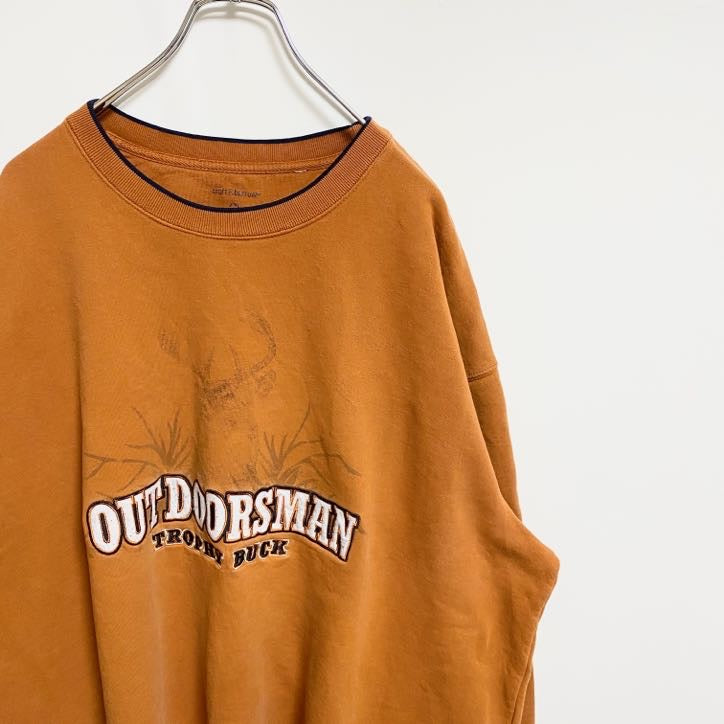 古着 used　長袖アニマル柄刺繍スウェット　トレーナー　鹿　クルーネック　オレンジ　レトロデザイン　個性的　XLサイズ