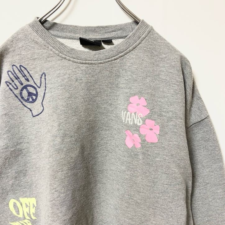 古着 used VANS バンズ　長袖プリントスウェット　トレーナー　ワンポイントロゴ刺　グレー　レトロデザイン　XSサイズ