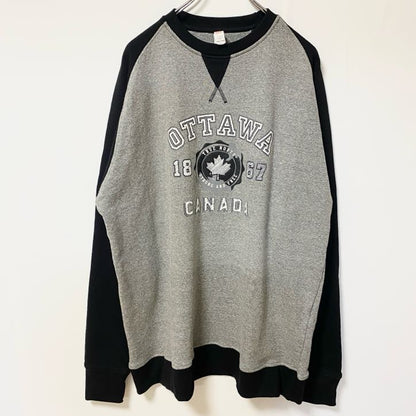古着 used　FLEECE FACTORY　長袖プリントスウェット　ラグラントレーナー　カナダ　ビッグシルエット　XXLサイズ