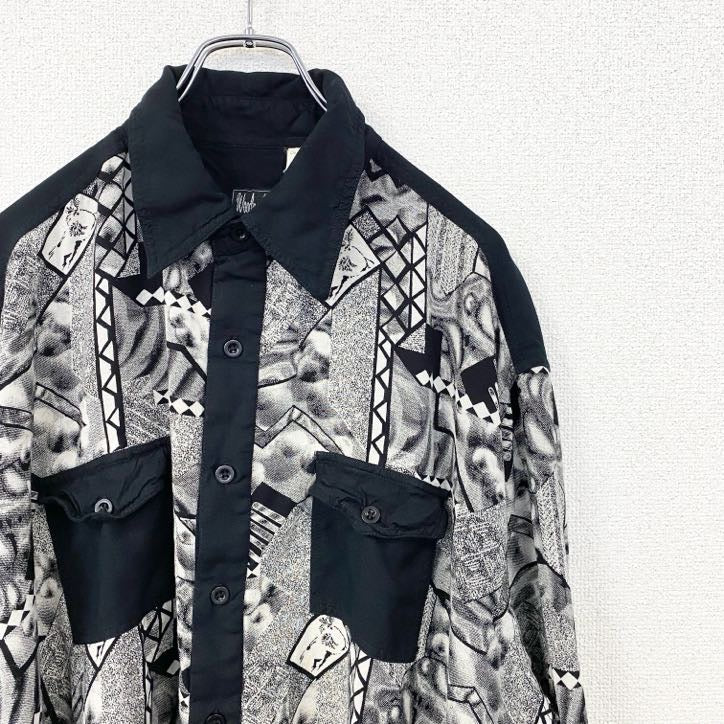 古着 used　長袖総柄シャツ　黒　ブラック　モノトーン　幾何学模様　レトロデザイン　個性的アート　切り替え柄　
