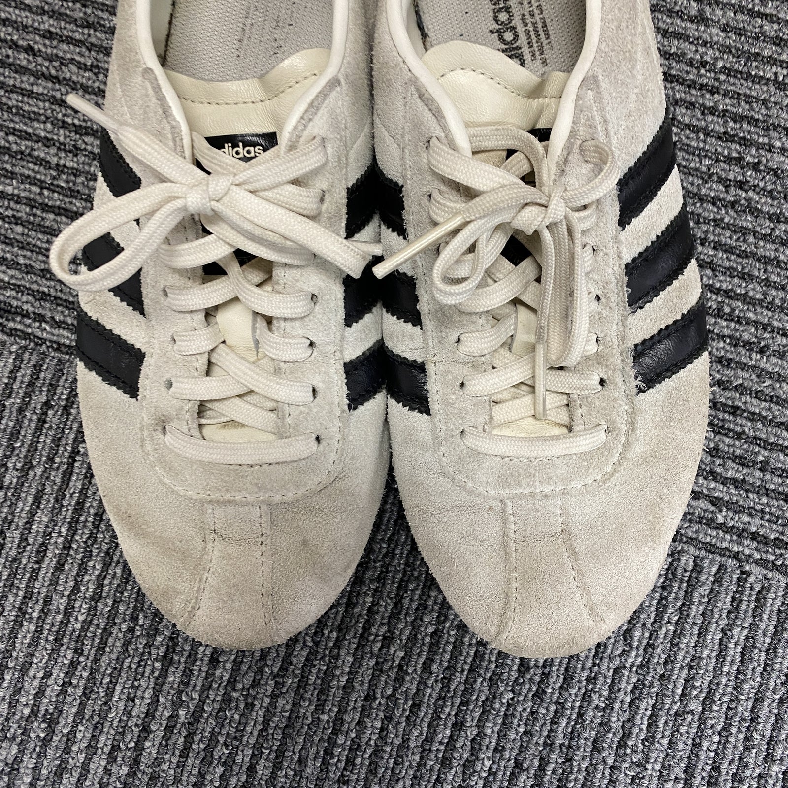 adidas　アディダス　TOKYO　スニーカー　白　ホワイト　23.5㎝　古着