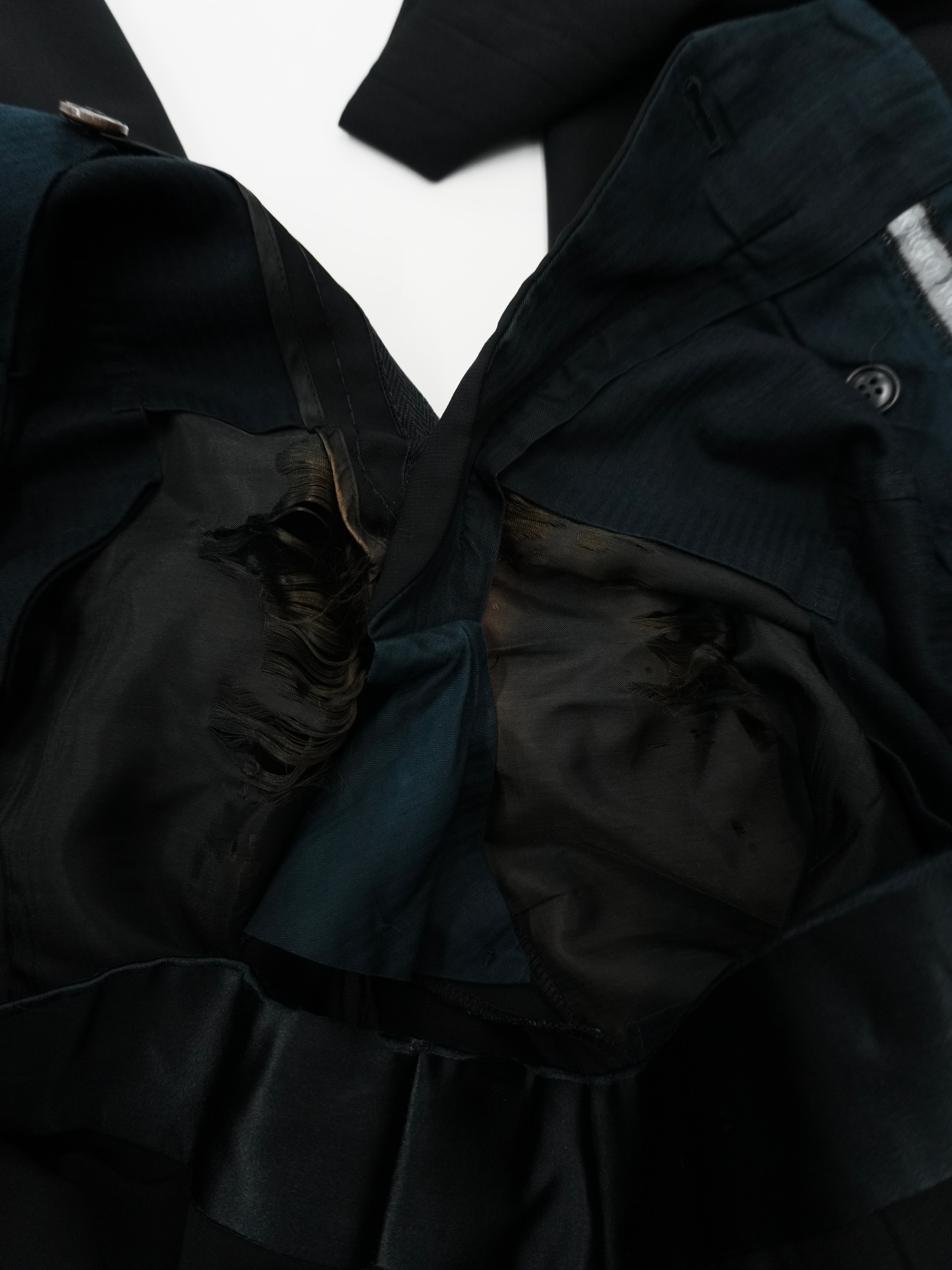 GIORGIO ARMANI　ジョルジオアルマーニ　タキシードパンツ　サイドライン　黒　ブラック