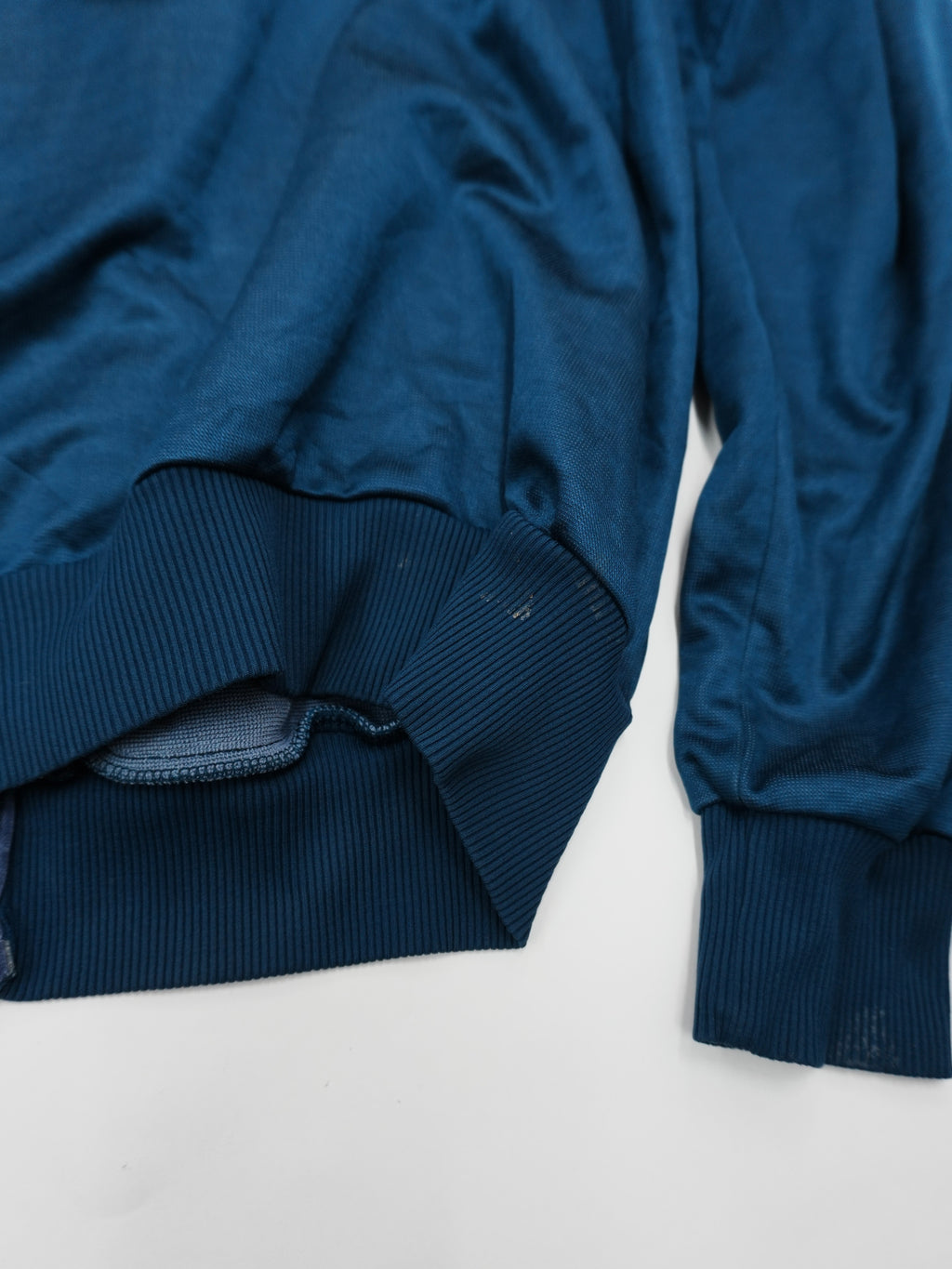 adidas　アディダス　トラックジャケット/ジャージ　トレフォイルロゴ　ワンポイント　マルチカラー　紺　ネイビー　青　ブルー