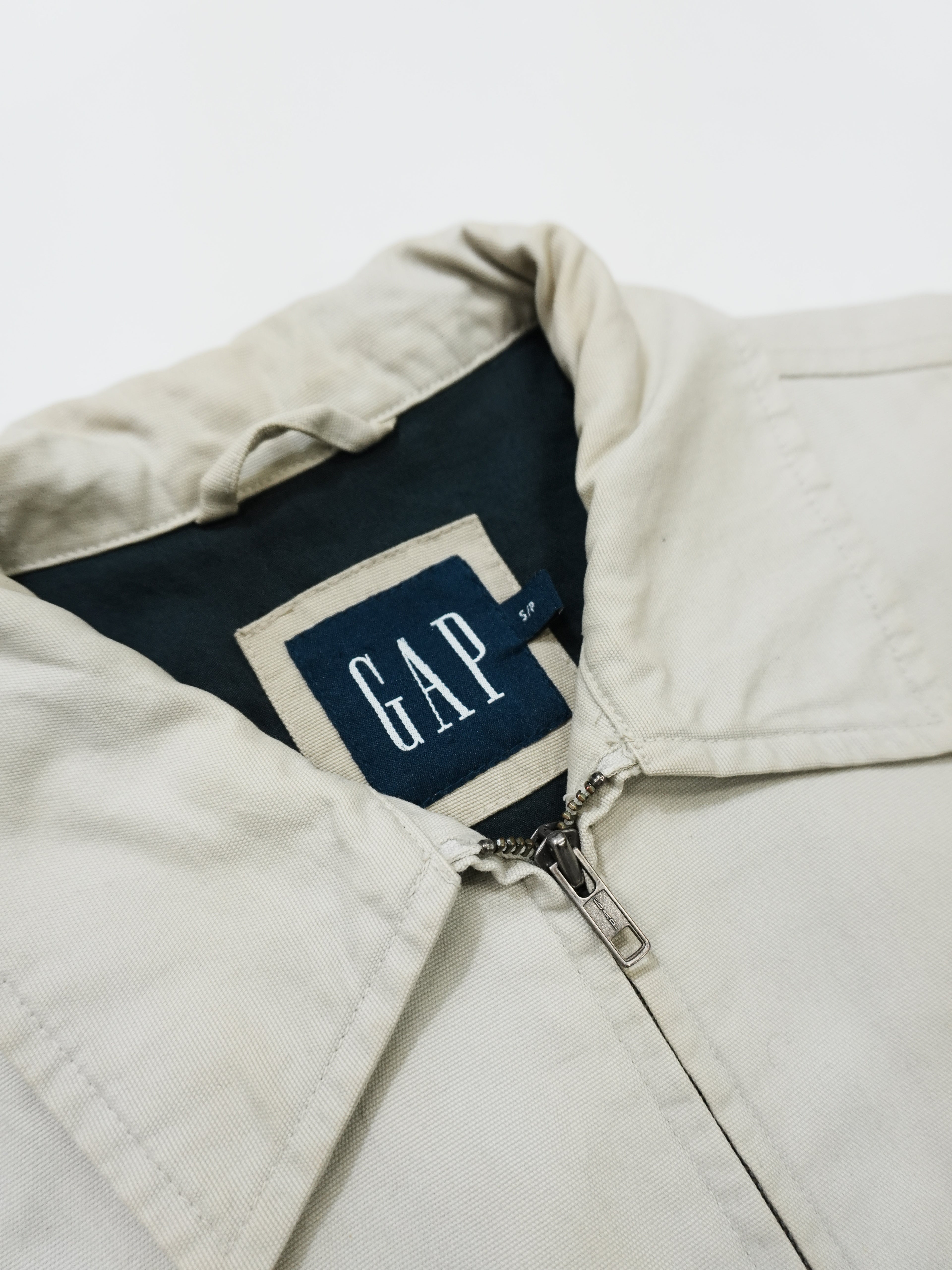 00s　OLD GAP　オールドギャップ　ブルゾン/スイングトップ　ヴィンテージ　ベージュ　Sサイズ