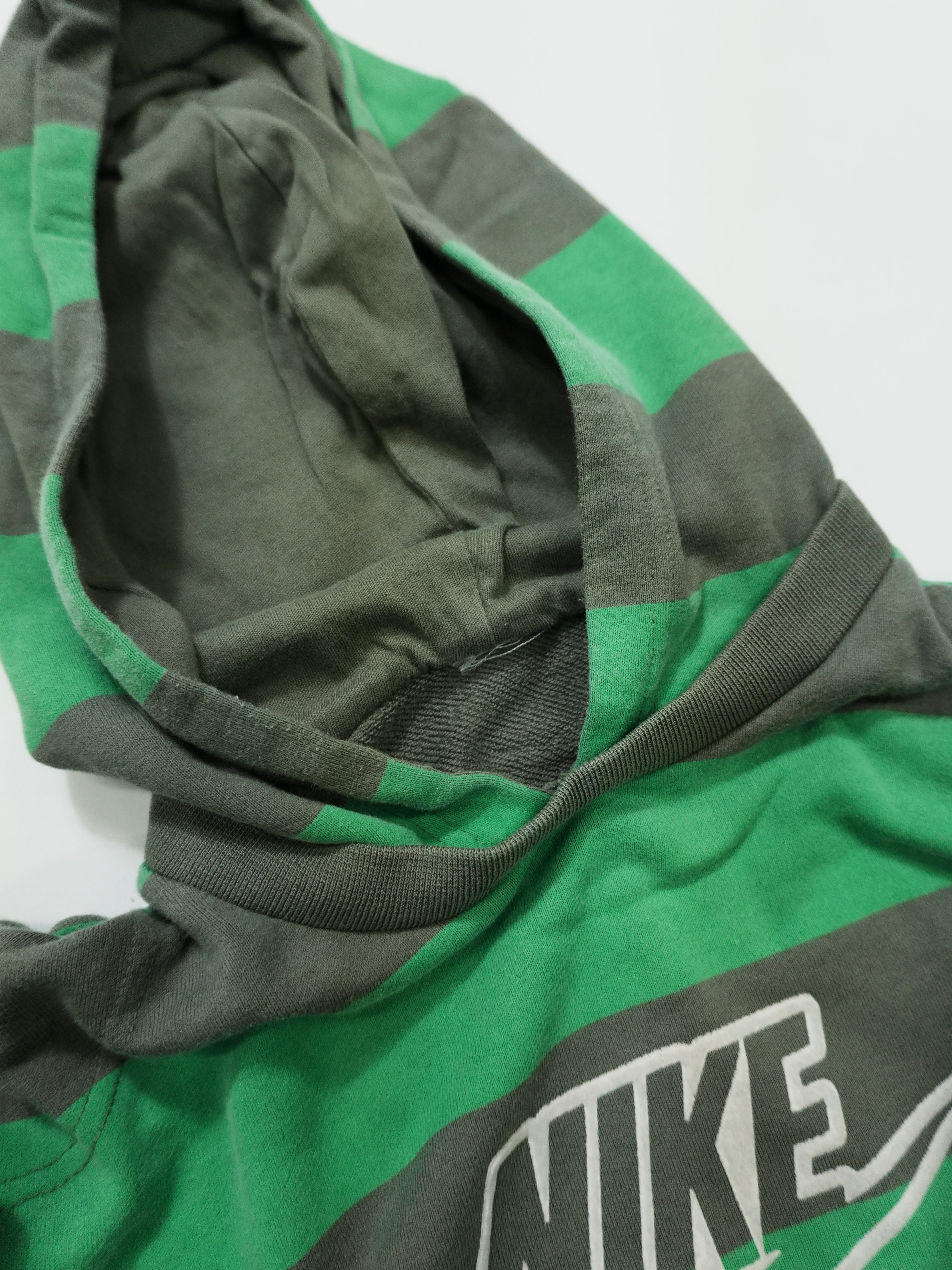 00s　NIKE　ナイキ　スウェットパーカー/フーディー　ヴィンテージ　ボーダー柄　緑　グリーン　灰色　グレー