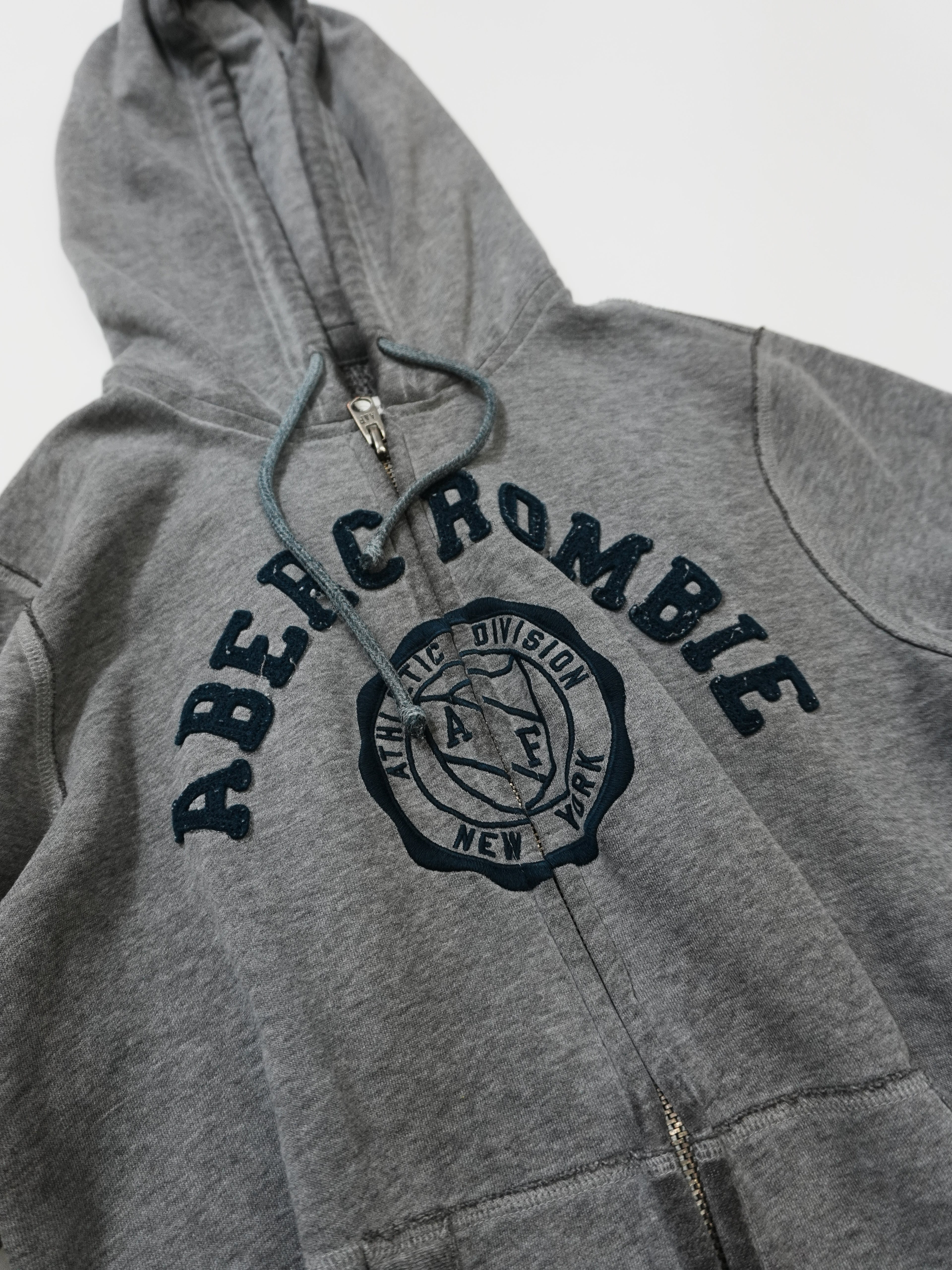 Abercrombie＆Fitch　アバクロンビー＆フィッチ　フルジップパーカー/フーディー　灰色　グレー　Sサイズ