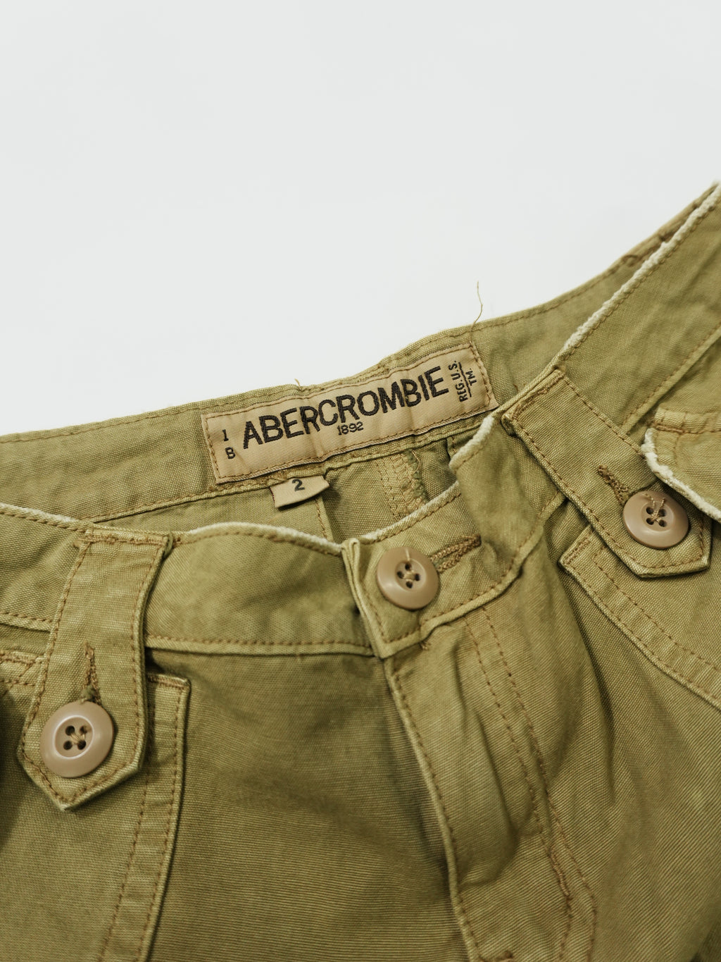 Abercrombie＆Fitch　アバクロ　カーゴパンツ　ベージュ　2サイズ