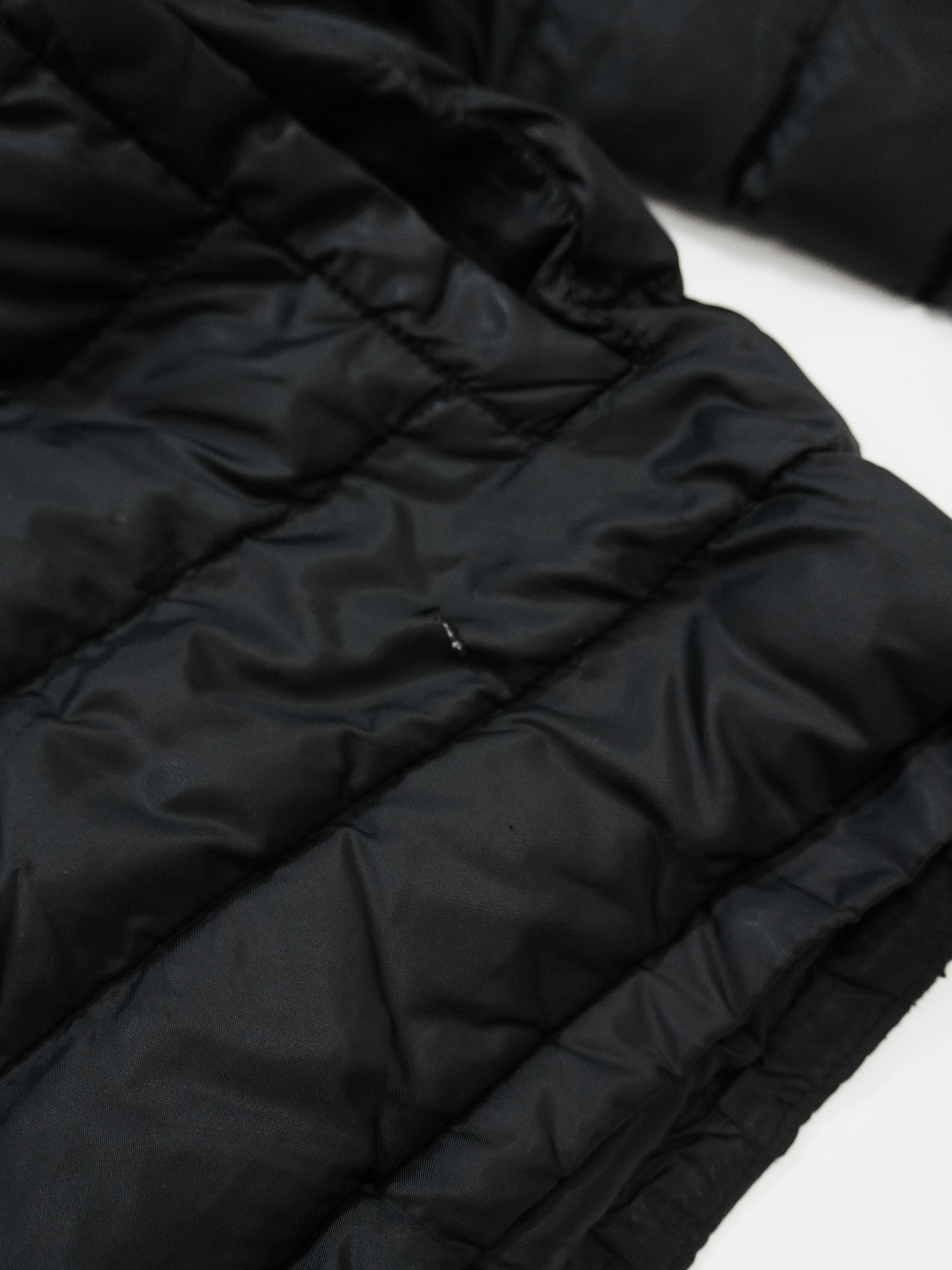 Barbour　バブアー　INTERNATIONAL　インターナショナル　フルジップ中綿ジャケット　黒　ブラック　Lサイズ