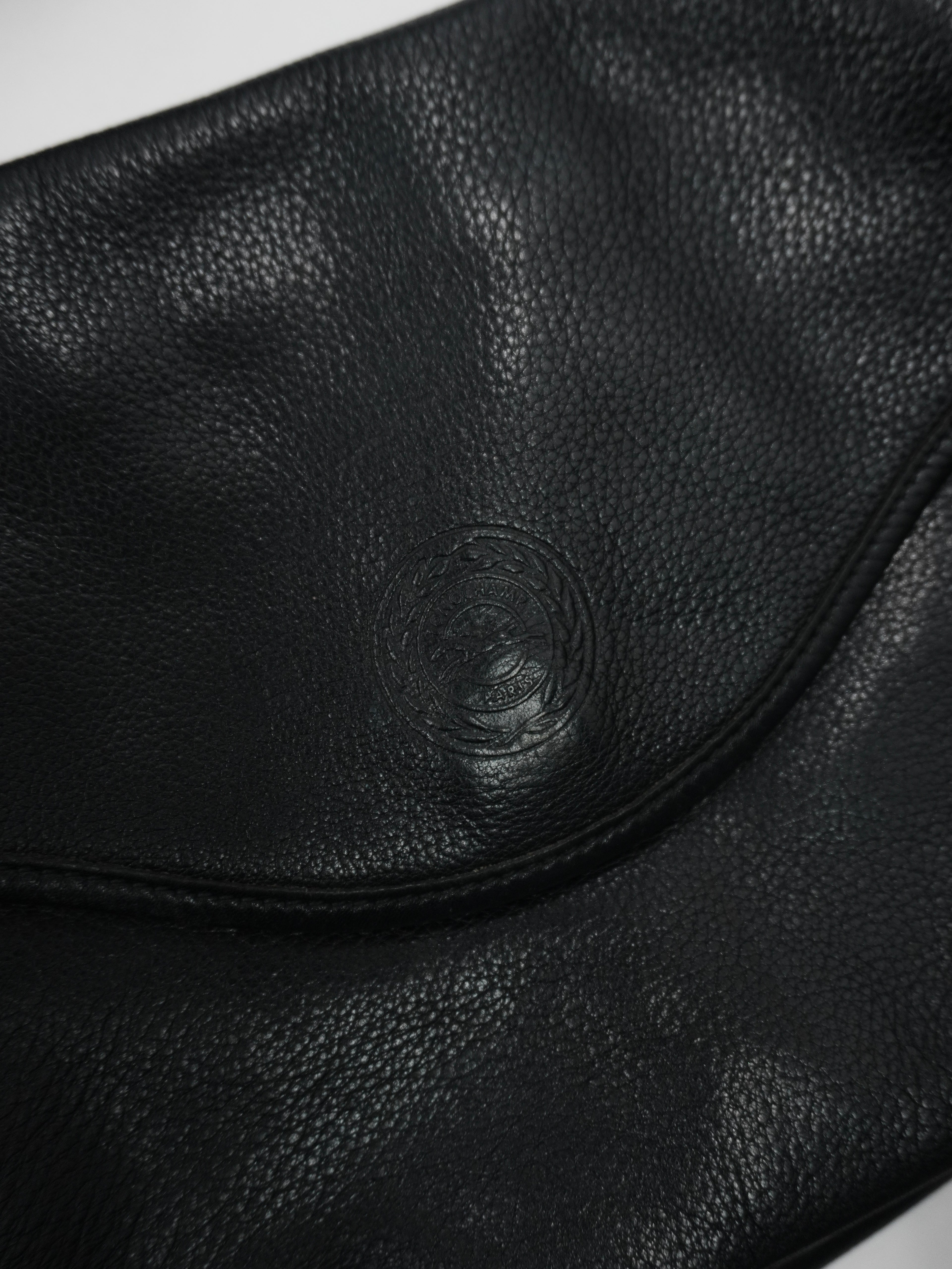 Longchamp　ロンシャン　レザーショルダーバッグ　黒　ブラック