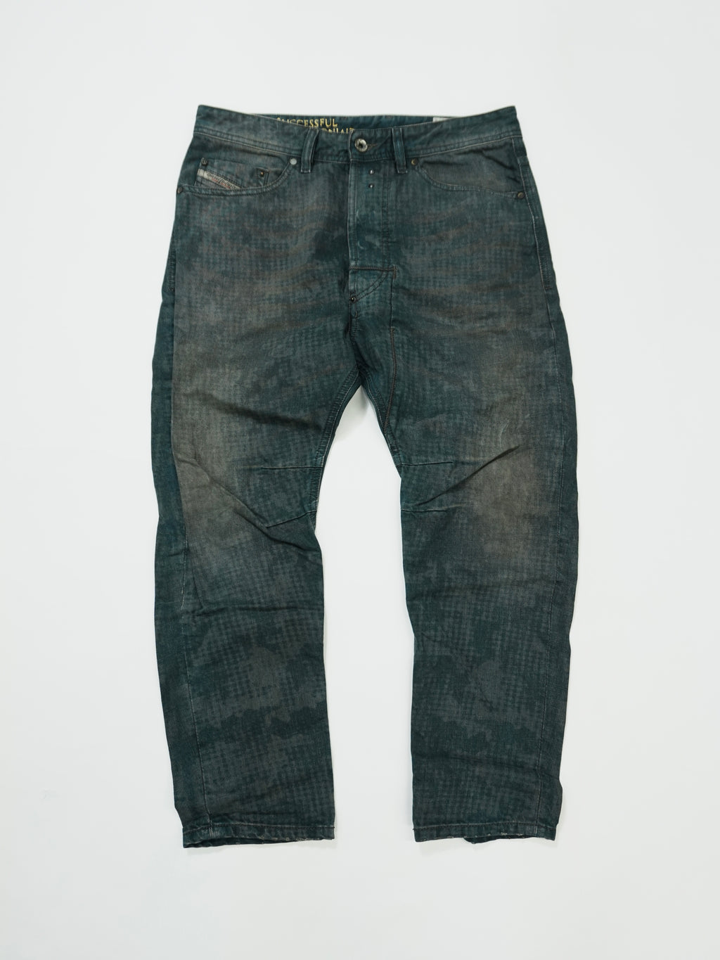 DIESEL　ディーゼル　NARROT　ナロット　0811M　デニムパンツ/ジーンズ　ボタンフライ　インディゴ　W29サイズ