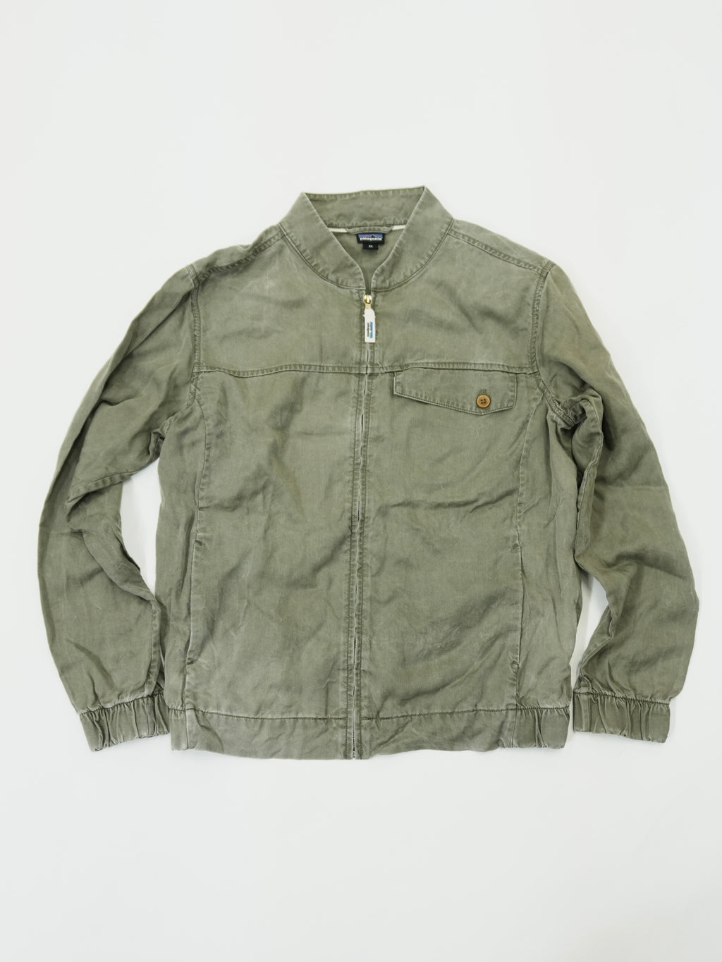 Patagonia　パタゴニア　フルジップジャケット　ボンバージャケット　カーキ　XSサイズ