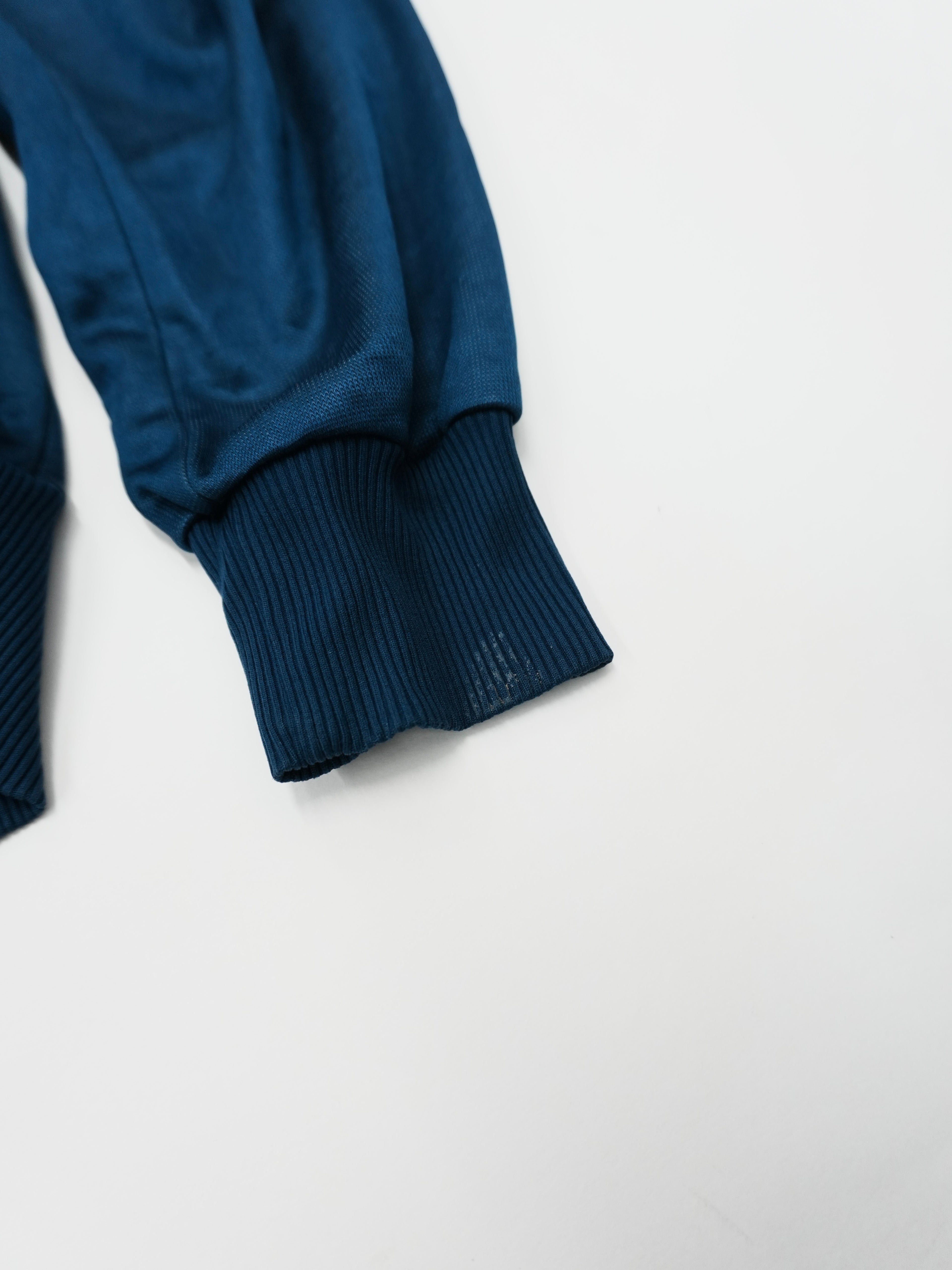 adidas　アディダス　トラックジャケット/ジャージ　トレフォイルロゴ　ワンポイント　マルチカラー　紺　ネイビー　青　ブルー