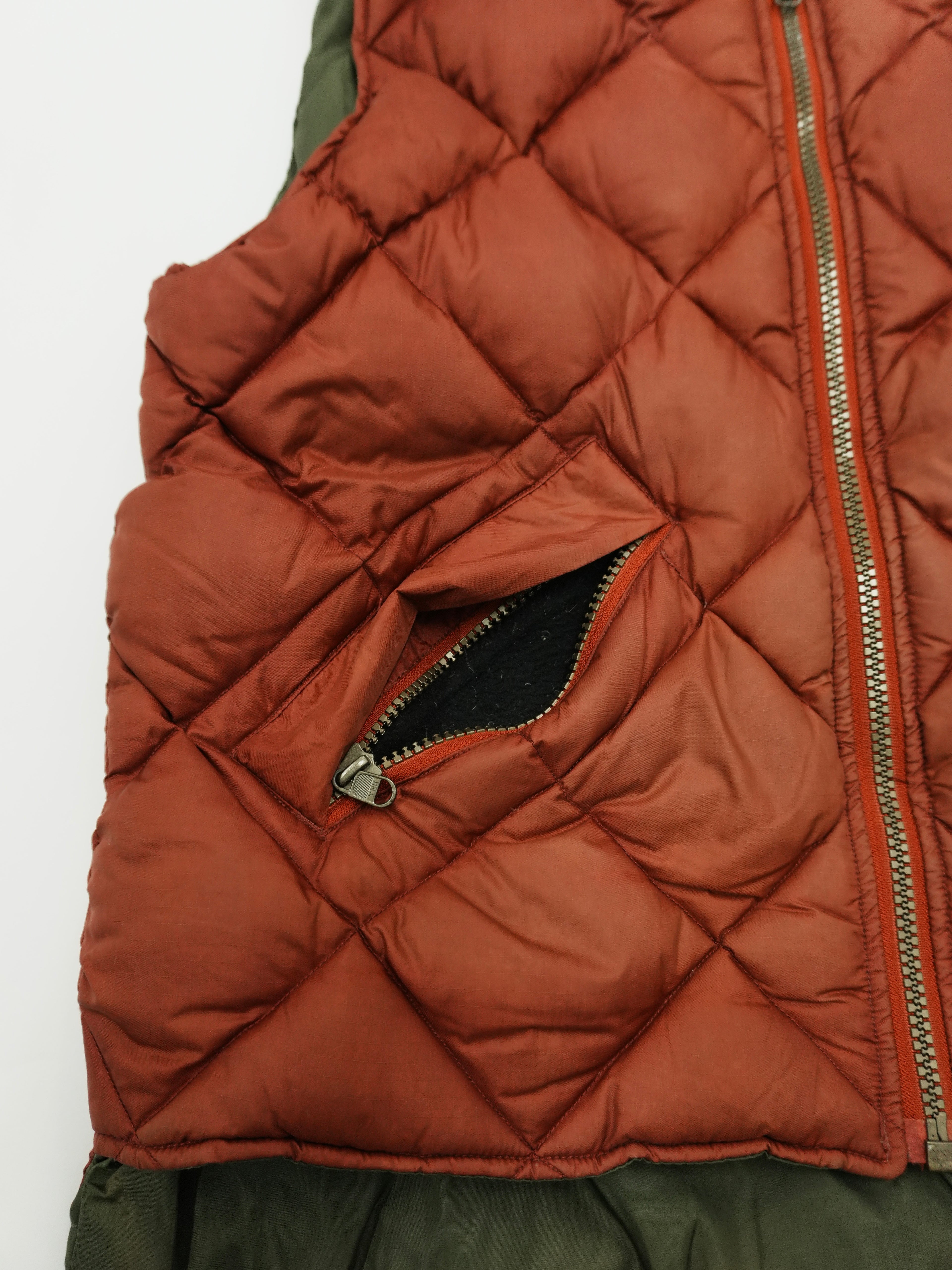 TOMMY HILFIGER　トミーヒルフィガー　キルティングベスト　ダウン80％　赤　レッド　Mサイズ