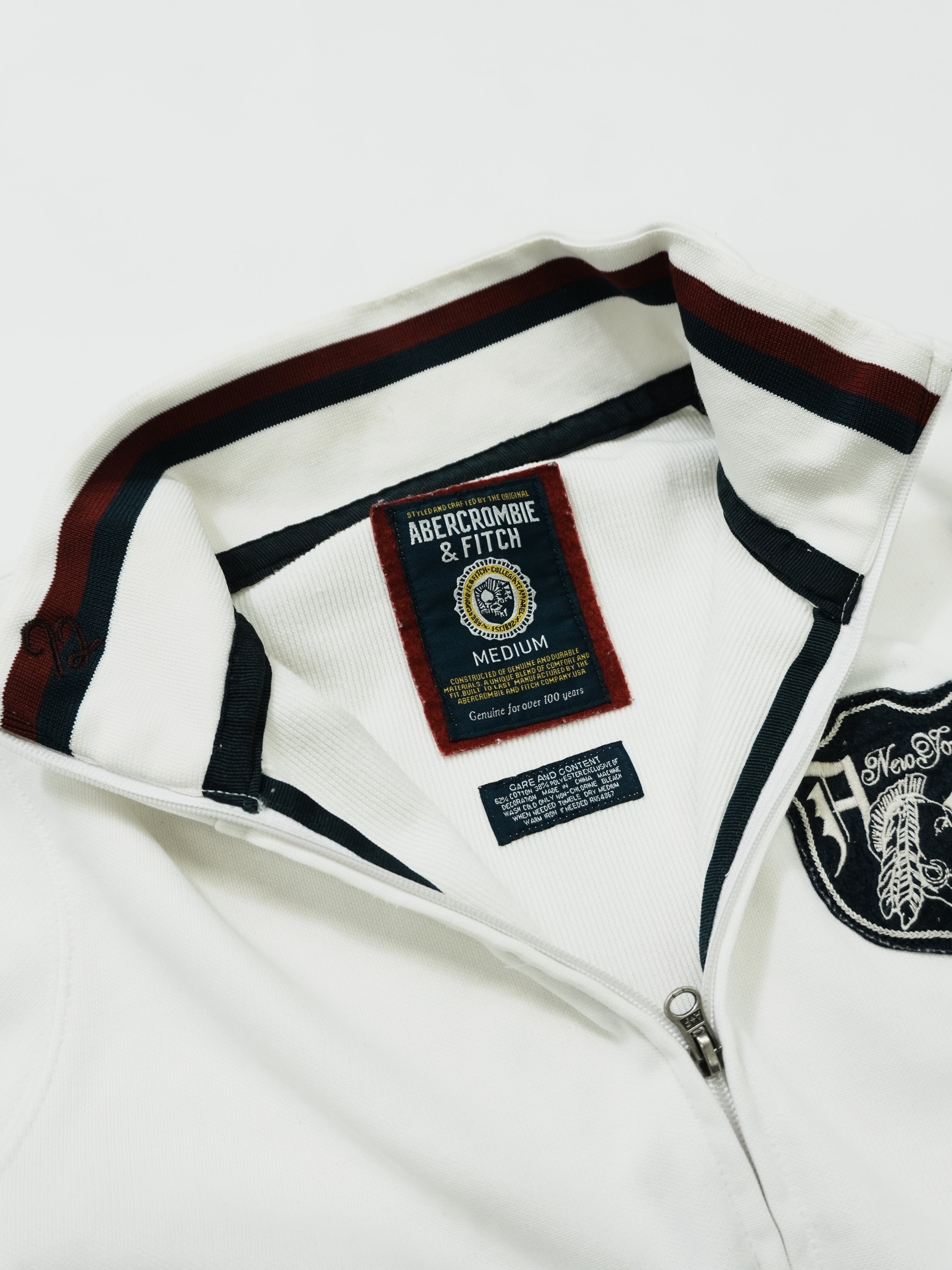 Abercrombie&Fitch　アバクロンビー&フィッチ　トラックジャケット/ジャージ　白　ホワイト　Mサイズ