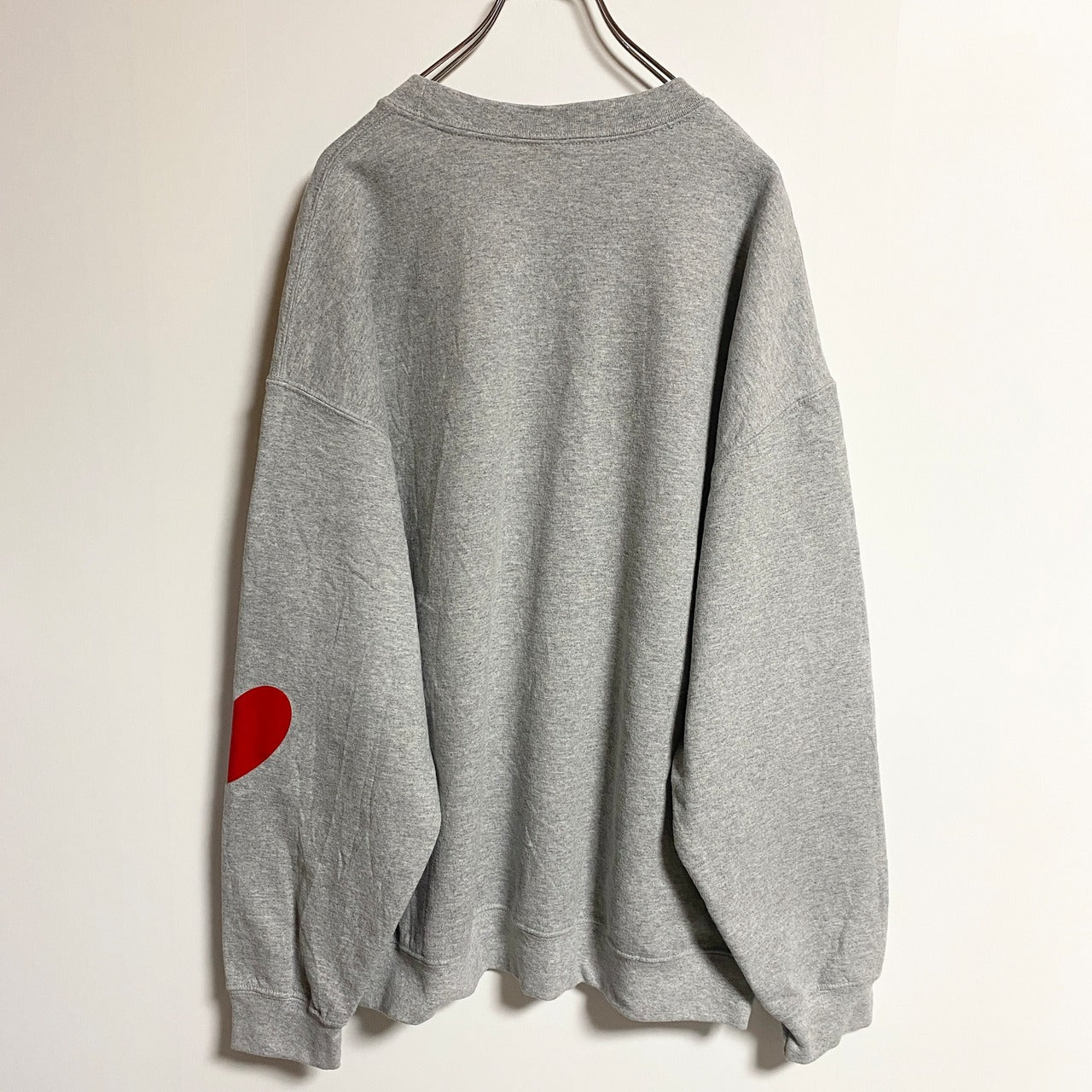 古着 used　GILDAN　長袖プリントスウェット　トレーナー　LOVE　ハート　グレー　秋冬服　ビッグシルエット　XLサイズ