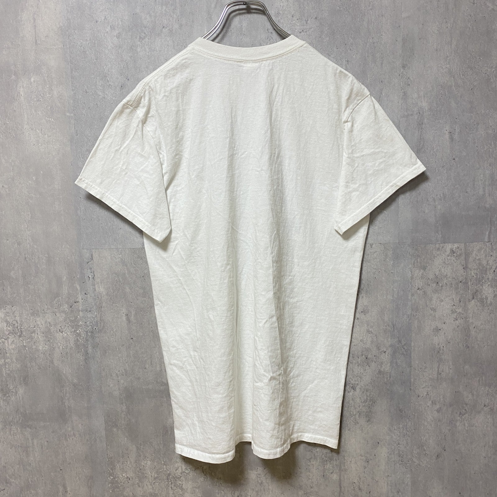古着 used　GILDAN ギルダン　半袖プリントTシャツ　ホワイト　白　アメフト　スーパーボウル　2018　レトロ　Mサイズ