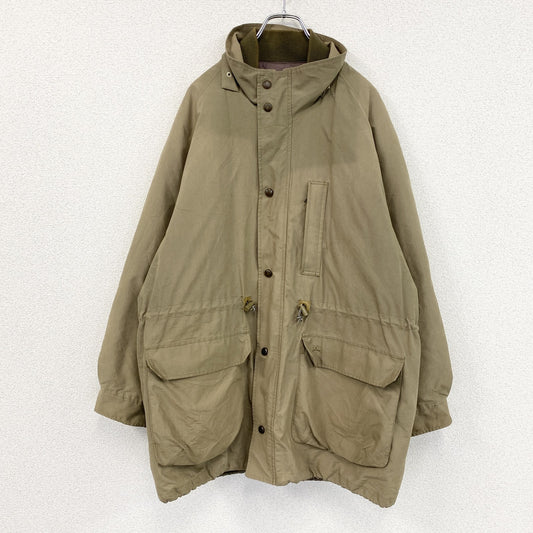 Burberrys　バーバリーズ　マウンテンパーカージャケット　中綿入り　ベージュ　LLサイズ