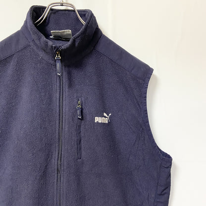 古着 used puma プーマ　フリースハイネックベスト　ワンポイントロゴ刺繍　ネイビー　紺　シンプル　ノームコア　Lサイズ