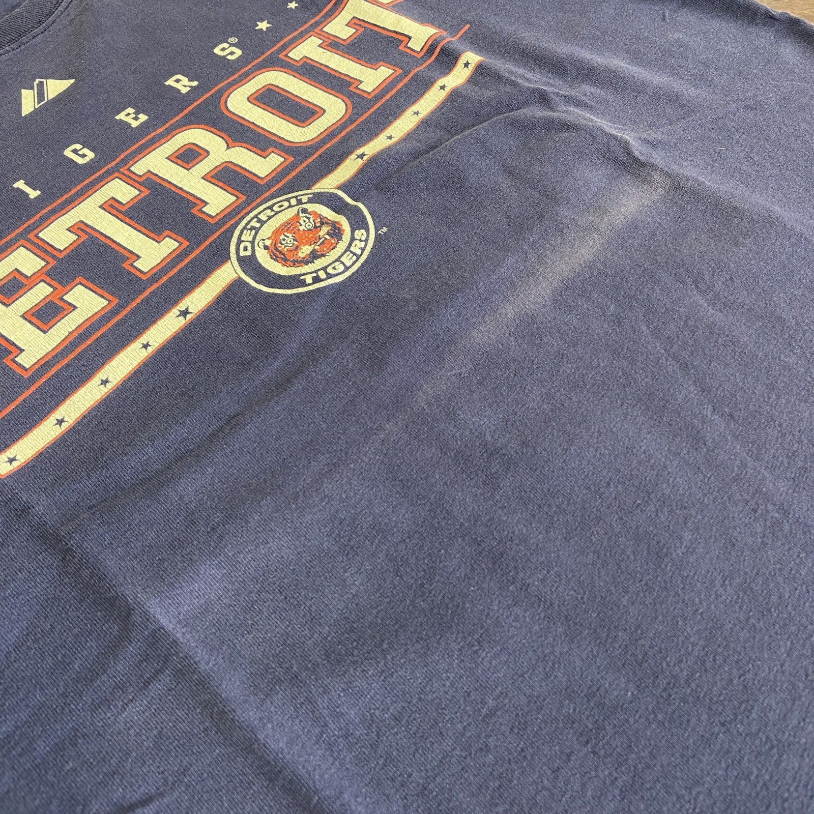 古着 used　DETROITTIGERS　デトロイトタイガース　半袖ベースボールバックプリントTシャツ　MLB　Mサイズ